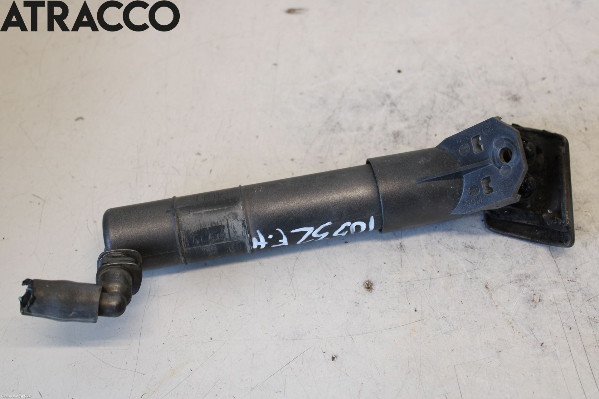 Volkswagen VW GOLF V 04-09 Spylerdyse Frontlykter