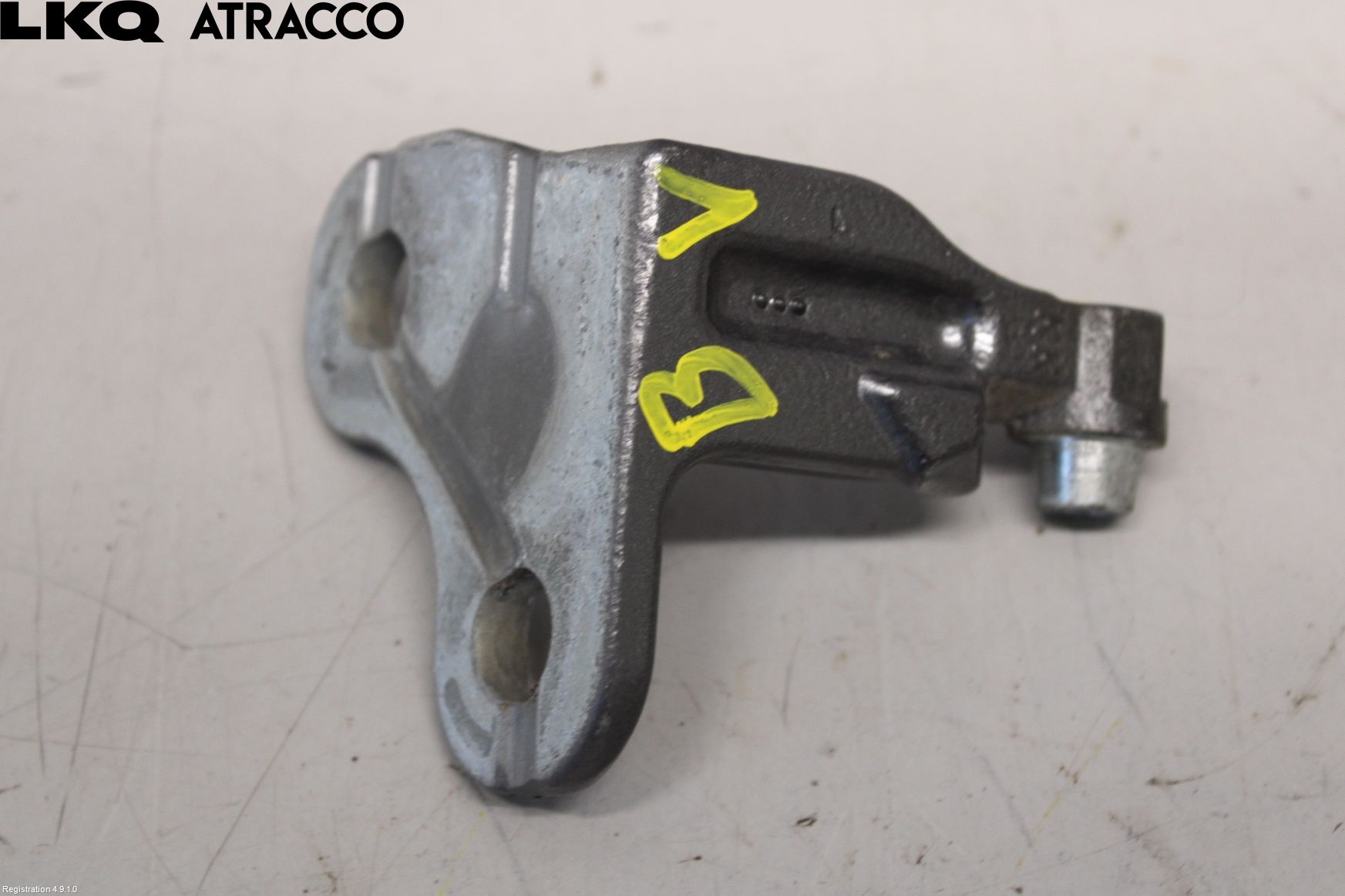 Jaguar XE (X760) 15-24 Dørhengsel