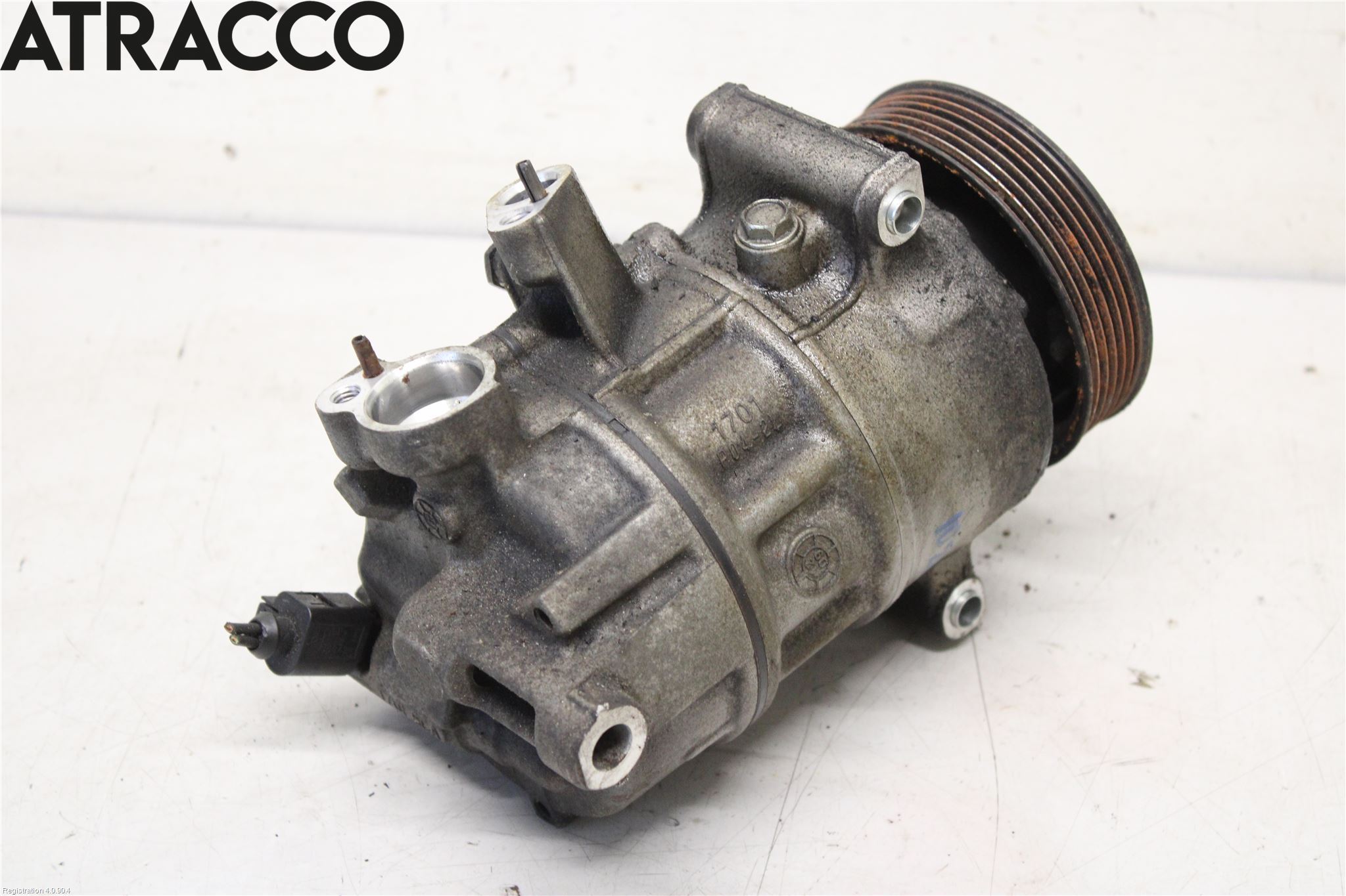 Volkswagen VW GOLF VI 09-13 Varme Ac Kompressor