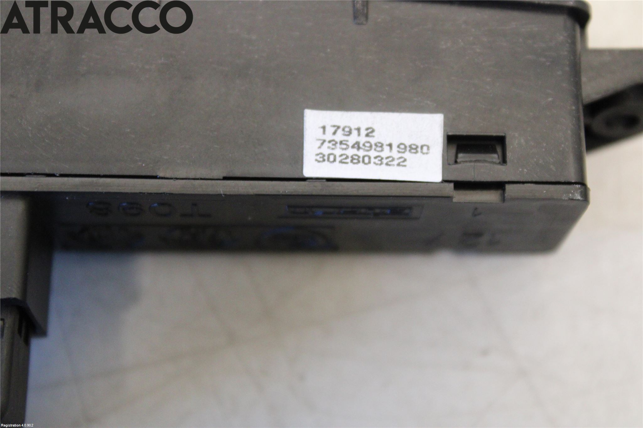 Opel COMBO D 12-18 Bryter Varsel (Nødblink)