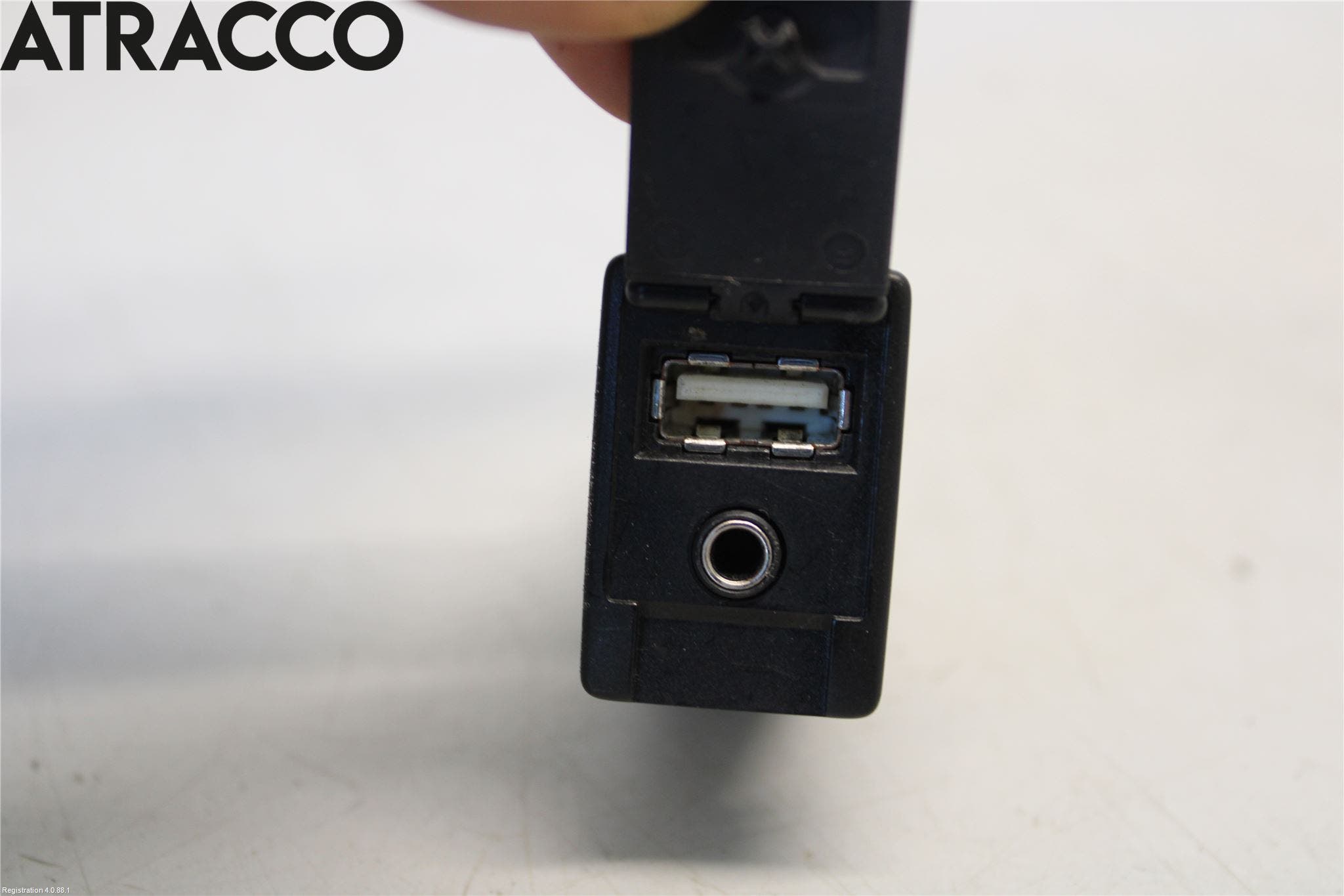 Toyota C-HR 16-23 Usb Connection