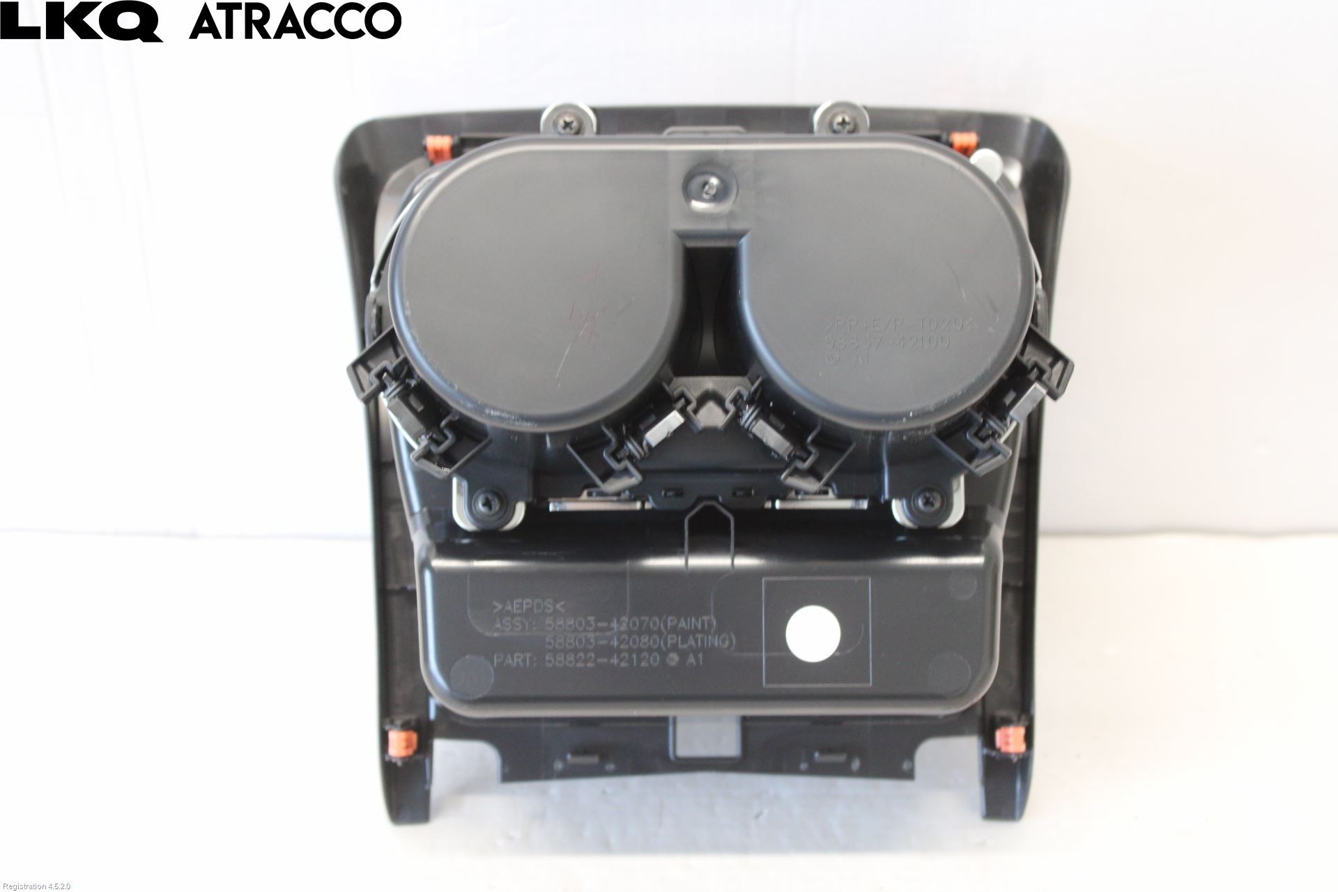 Toyota bZ4X EA10 22- Innr Koppholder