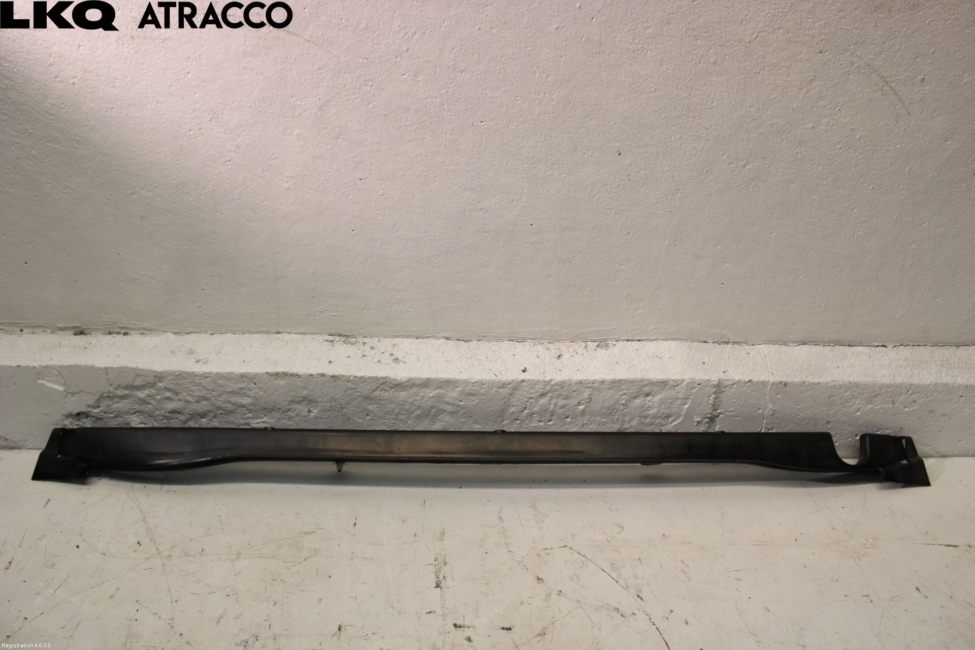 Volvo V70 14-16 Støtfanger Sidestykke-Mellomle