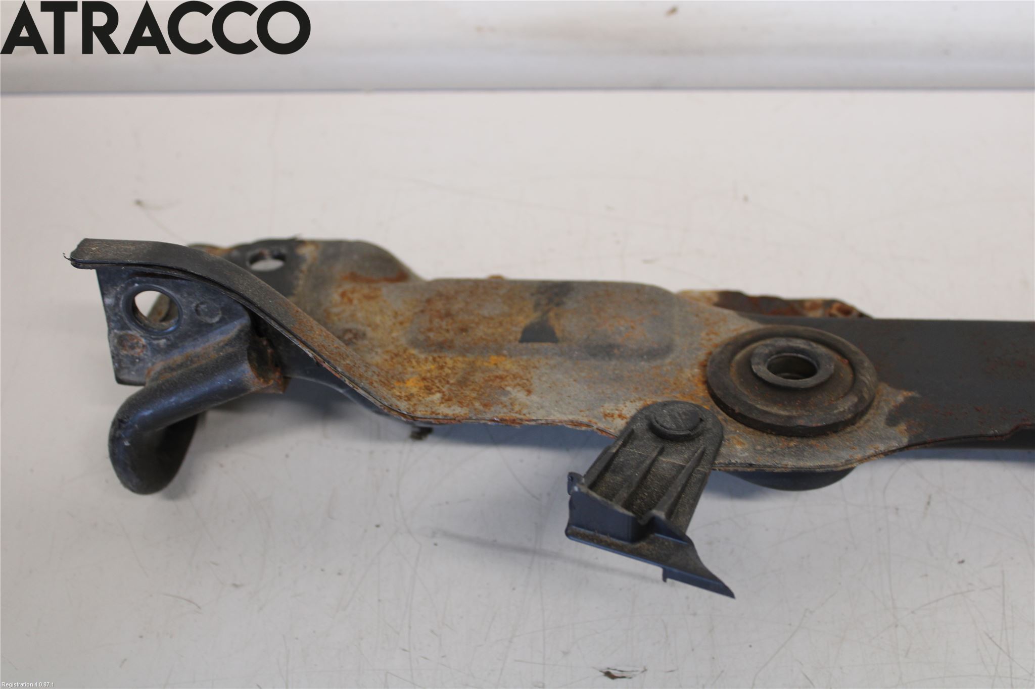 Suzuki SX4 S-CROSS 14-21 Radiator Feste - Ramme - Bjelk