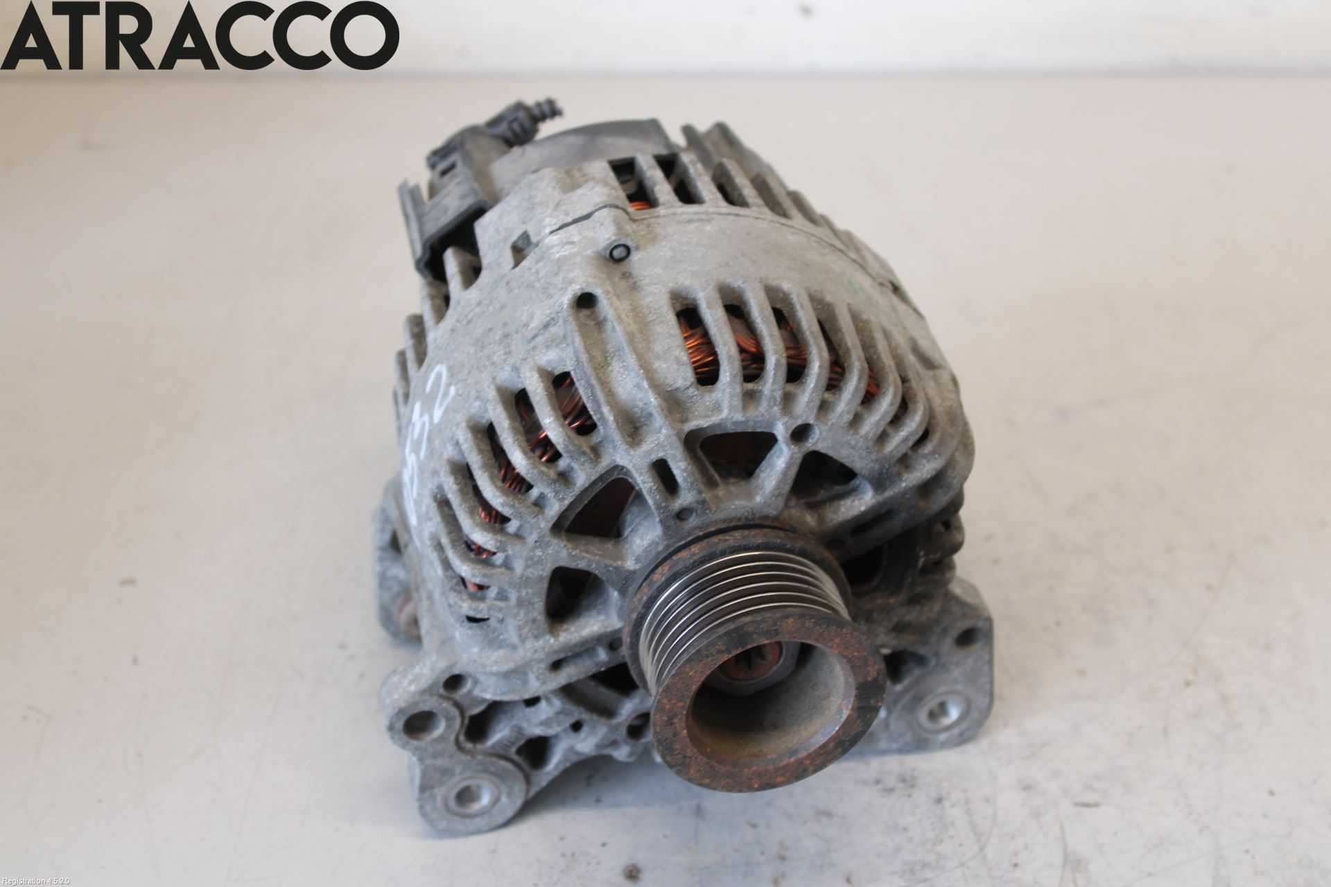 Volkswagen VW GOLF V 04-09 Dynamo