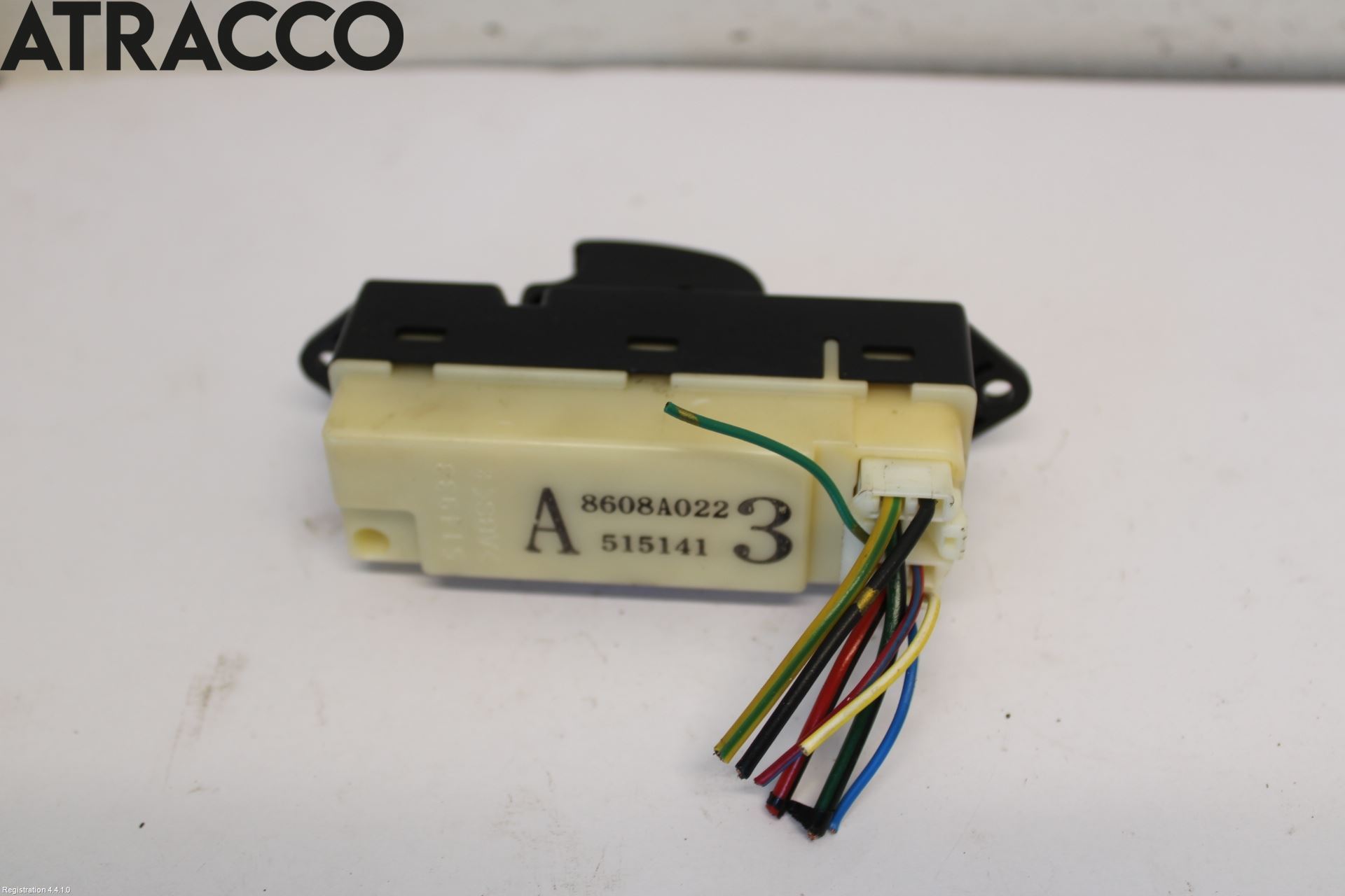 Mitsubishi GRANDIS Bryter Vindusheis