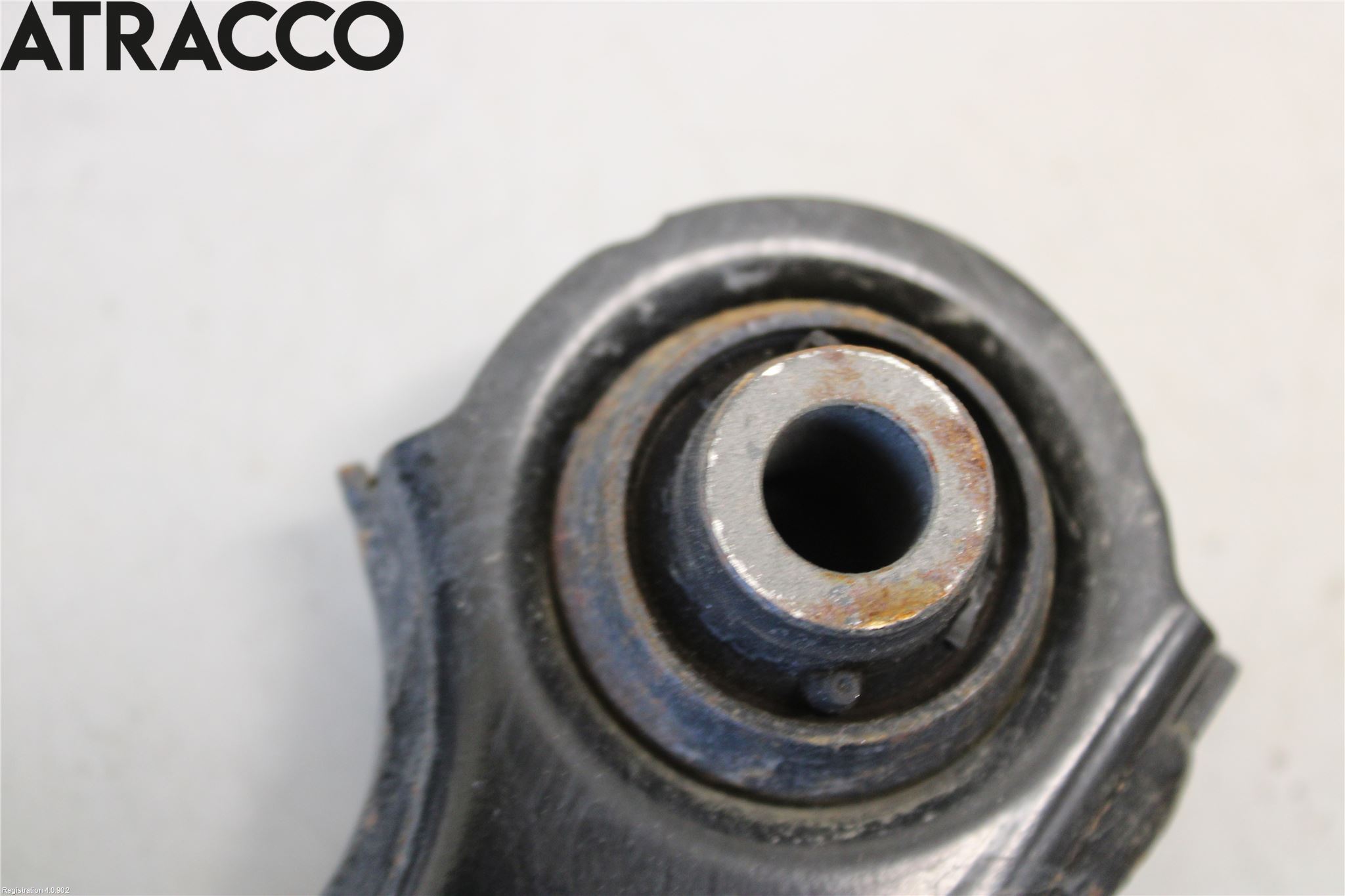 Toyota COROLLA 19- Bærearm Bak Høyre Øvre