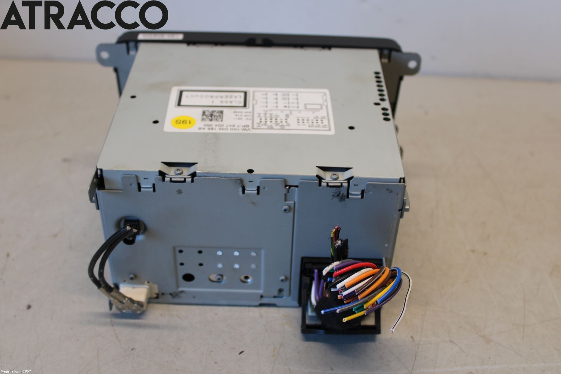 Volkswagen VW JETTA V 06-10 Stereo Radio Med Cd