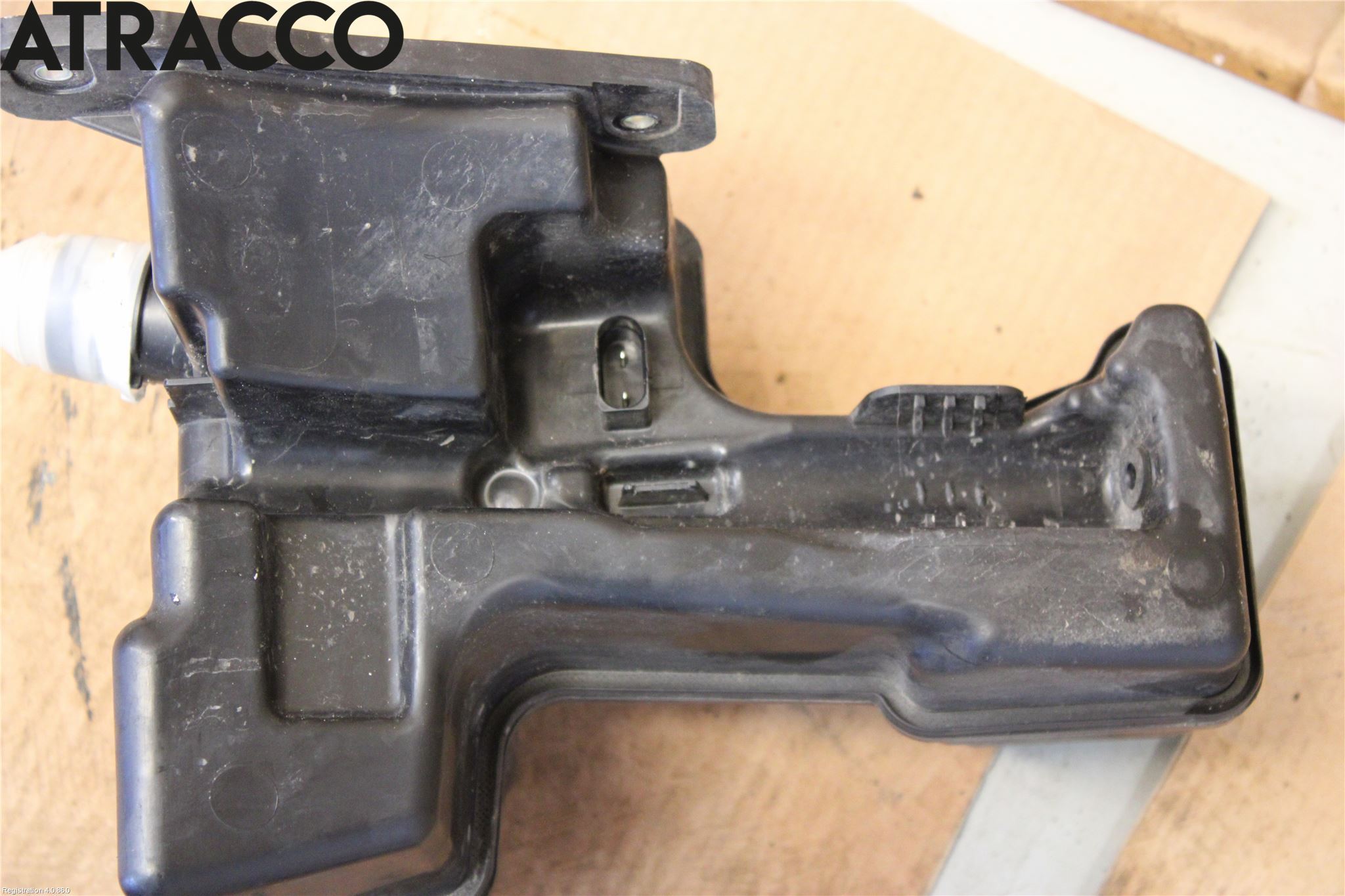 Volkswagen VW GOLF / E-GOLF VII 13-20 Spylerbeholder Frontrute-Lykte