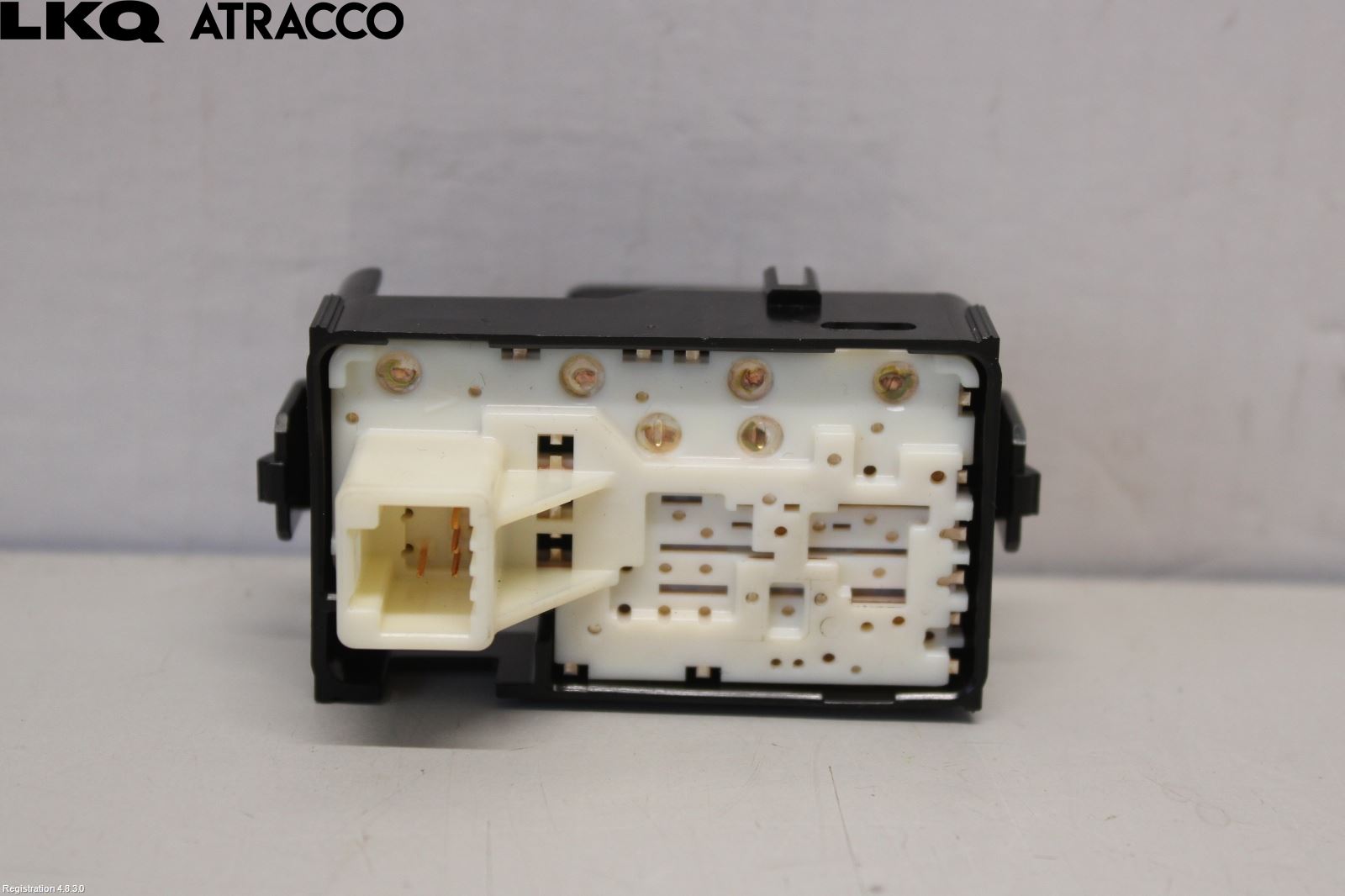 Toyota LANDCRUISER J150 10-23 Bryter Vindusheis