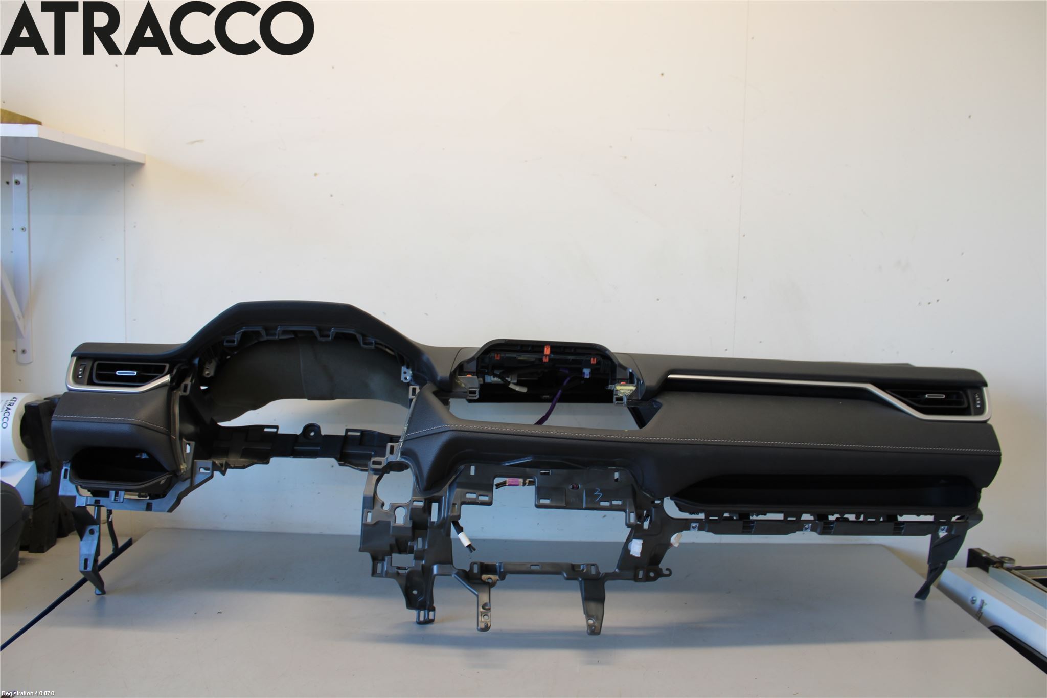 Toyota RAV4 19- Dashbord