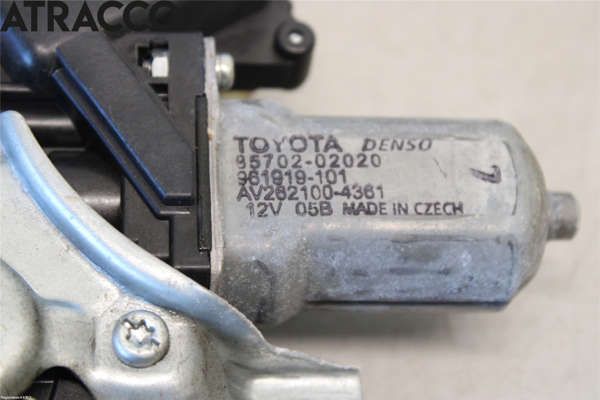 Toyota AURIS 13-19 Vindusheis El Komp