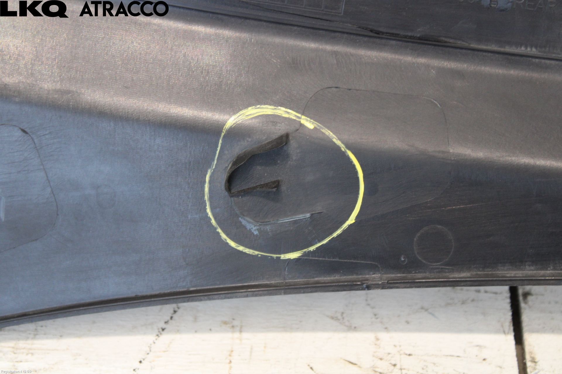 Tesla MODEL 3 17- Visker Deksel-Grill-Under Frr