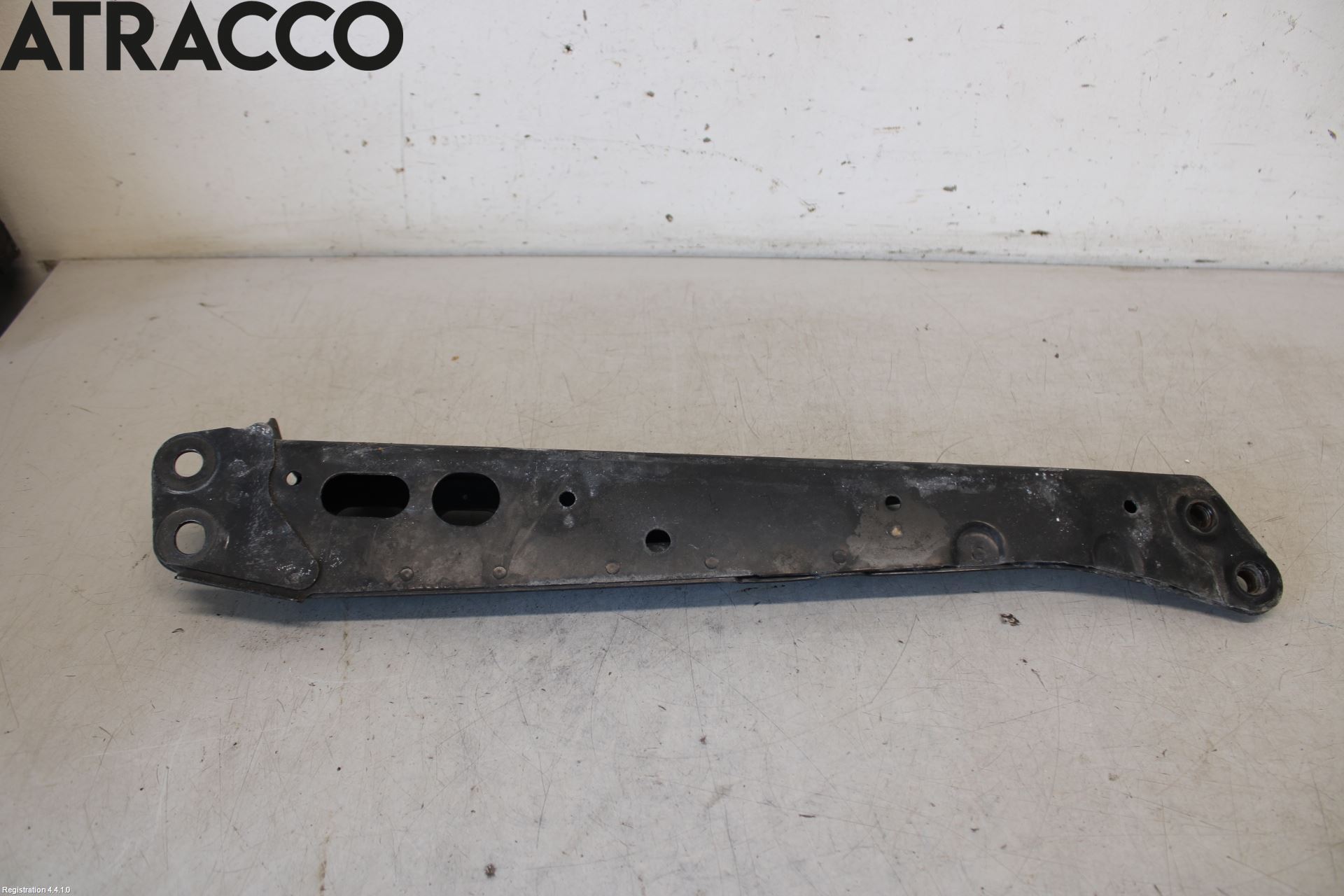 Toyota PRIUS+ ZVW40 12-20 Frontplate