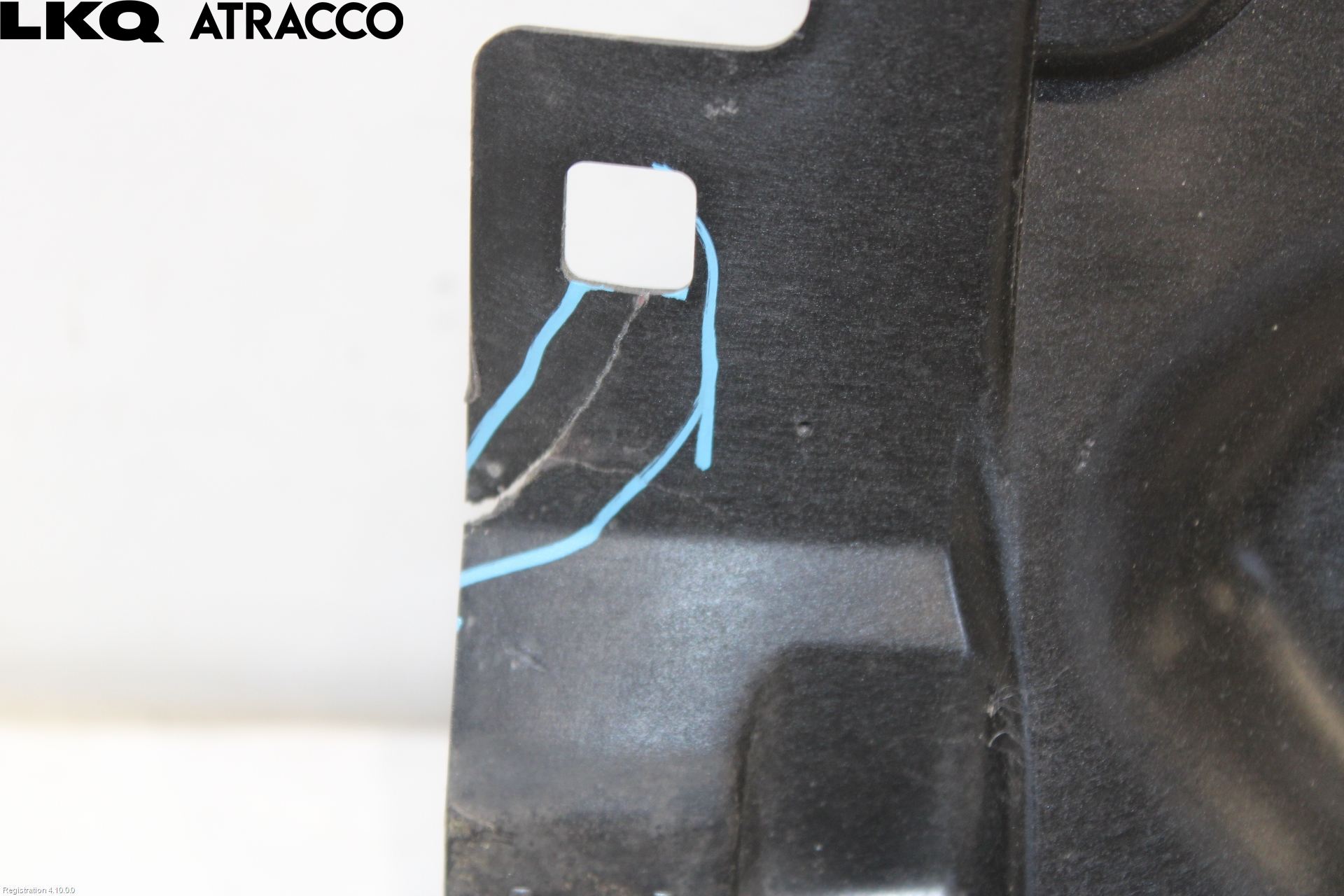 Peugeot 208/E-208 20- Visker Deksel-Grill-Under Frr