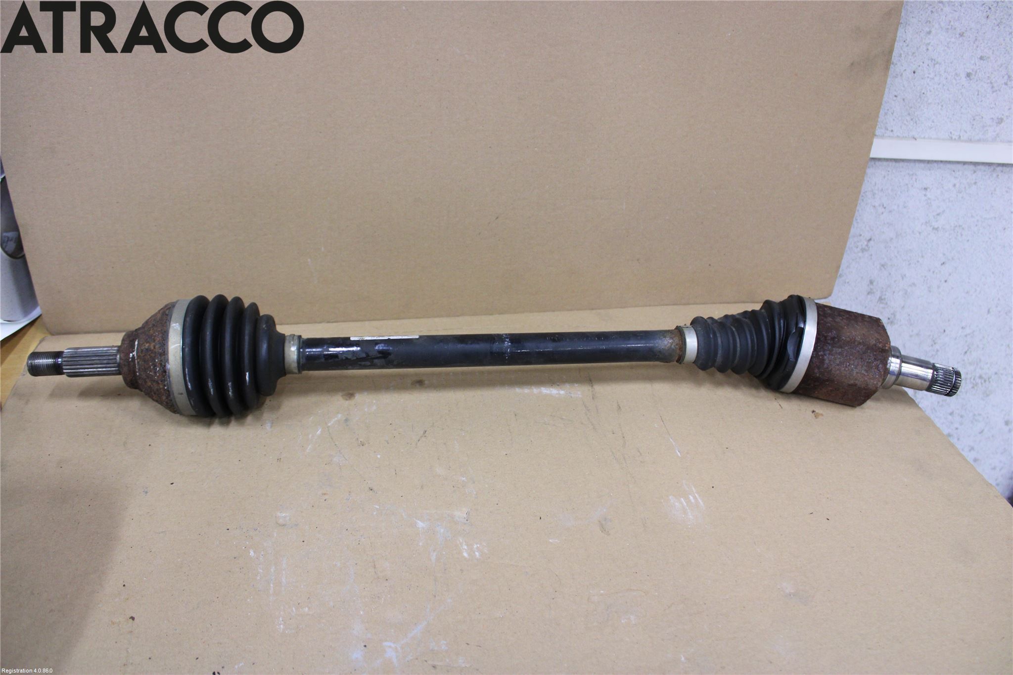 Volkswagen VW UP! / E-UP! Drivaksel Foran Kompl Høyre