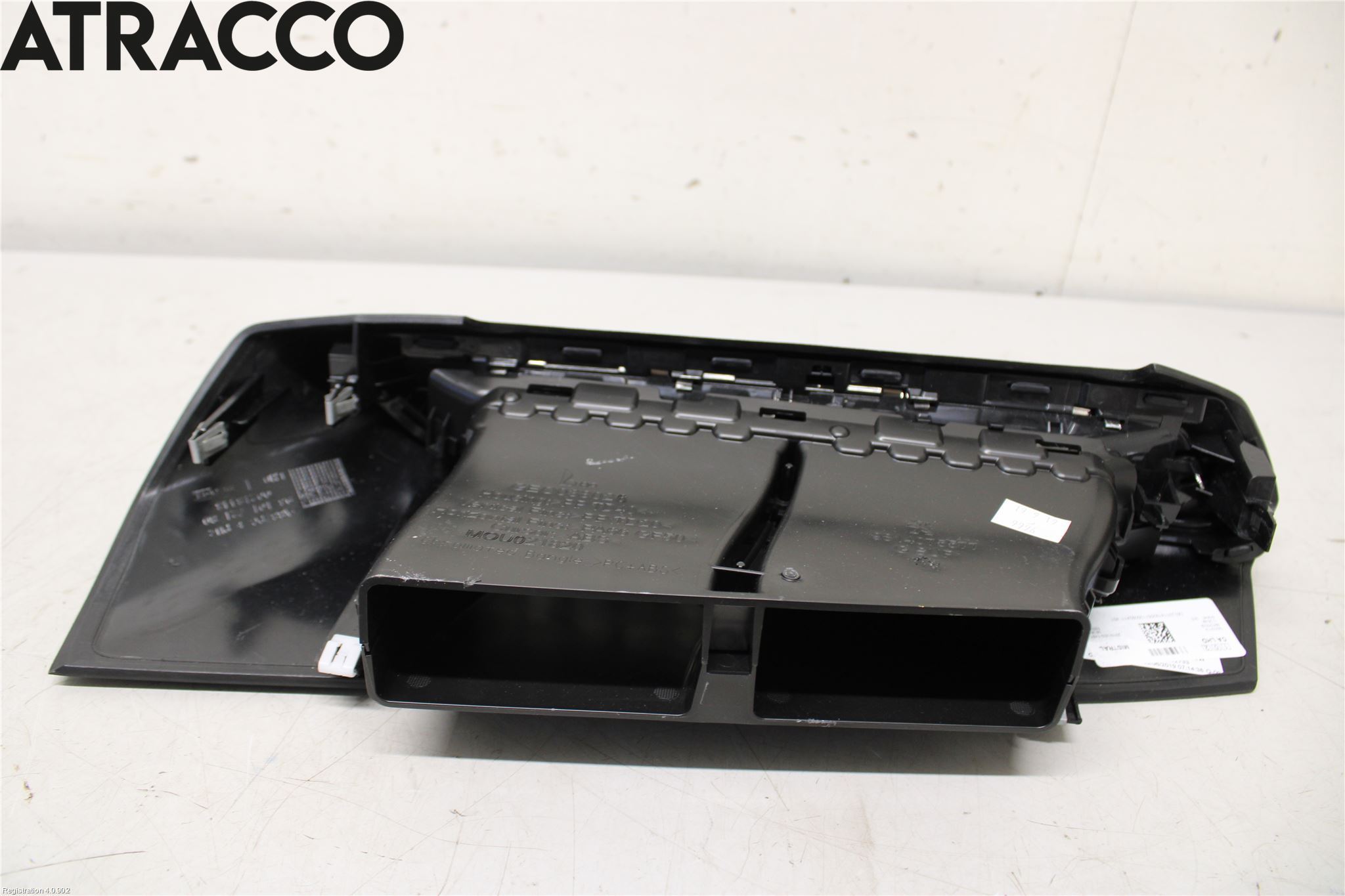 Peugeot 5008 17-24 Dashbord Kanal - Dyse