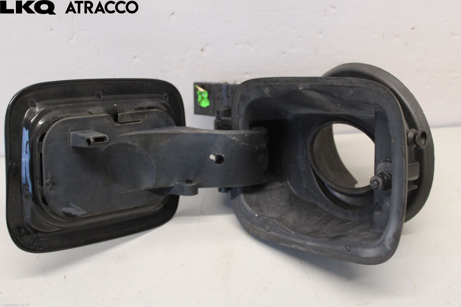 BMW X1 E84 10-15 Drivstoff Tankluke