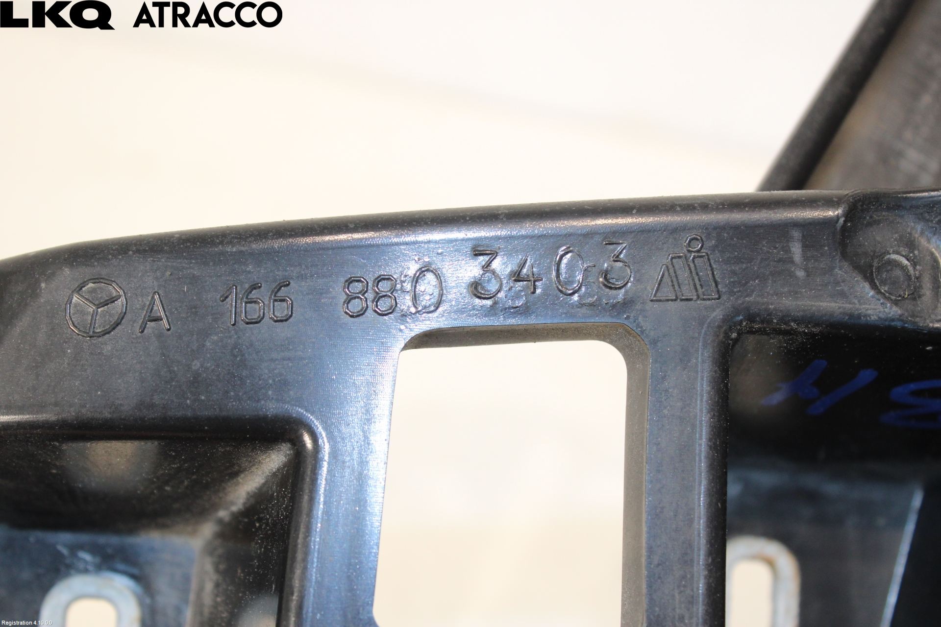 Mercedes-Benz MB ML/GLE-KLASS (W166) 12-18 Støtfangerfeste Bak Høyre