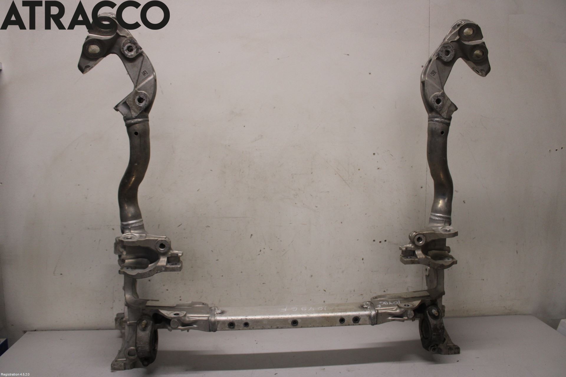 Audi Q7/SQ7 Forstillingsbjelke(Tvergående)