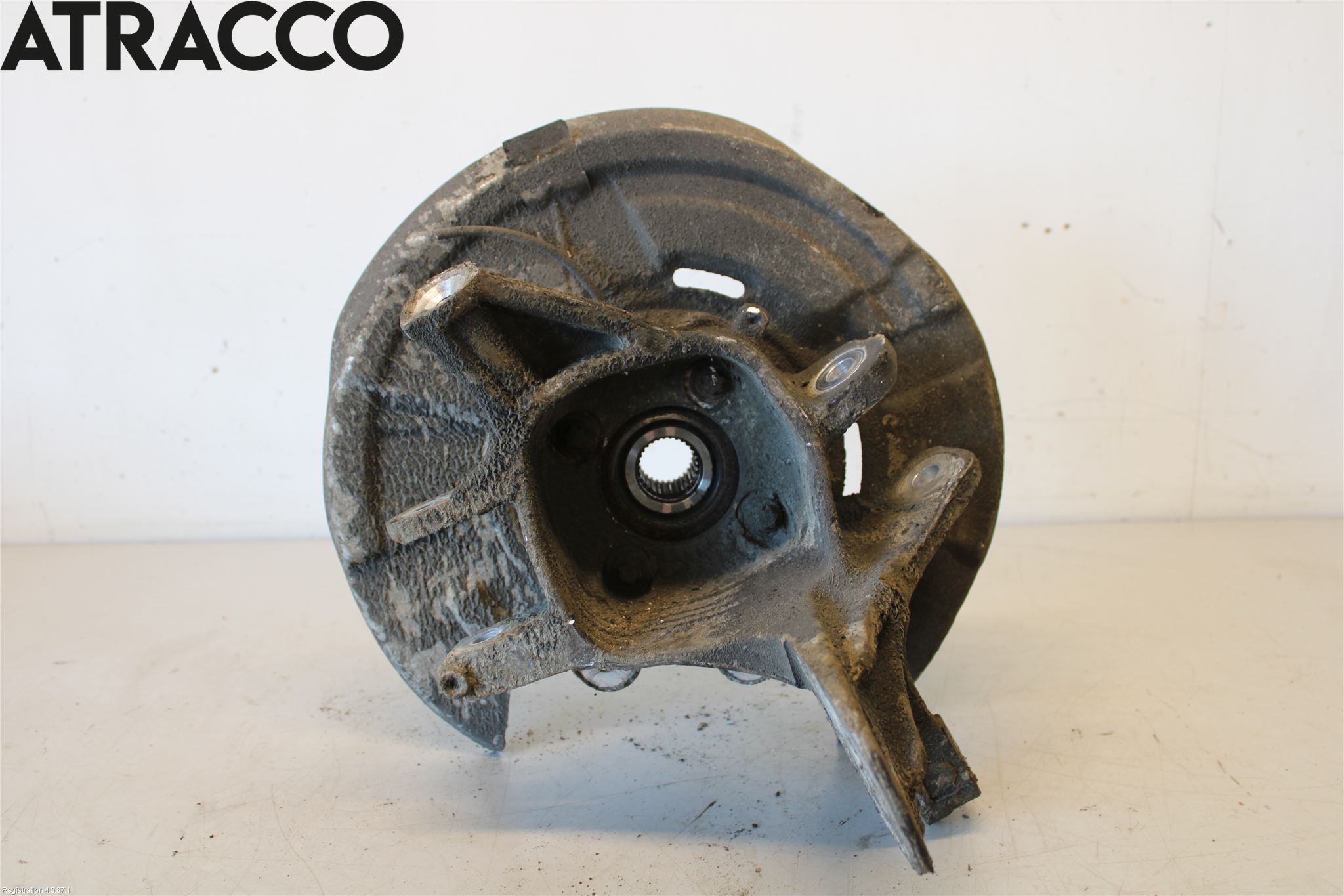 BMW 5 F10/F11/F18 09-17 Spindel Vb