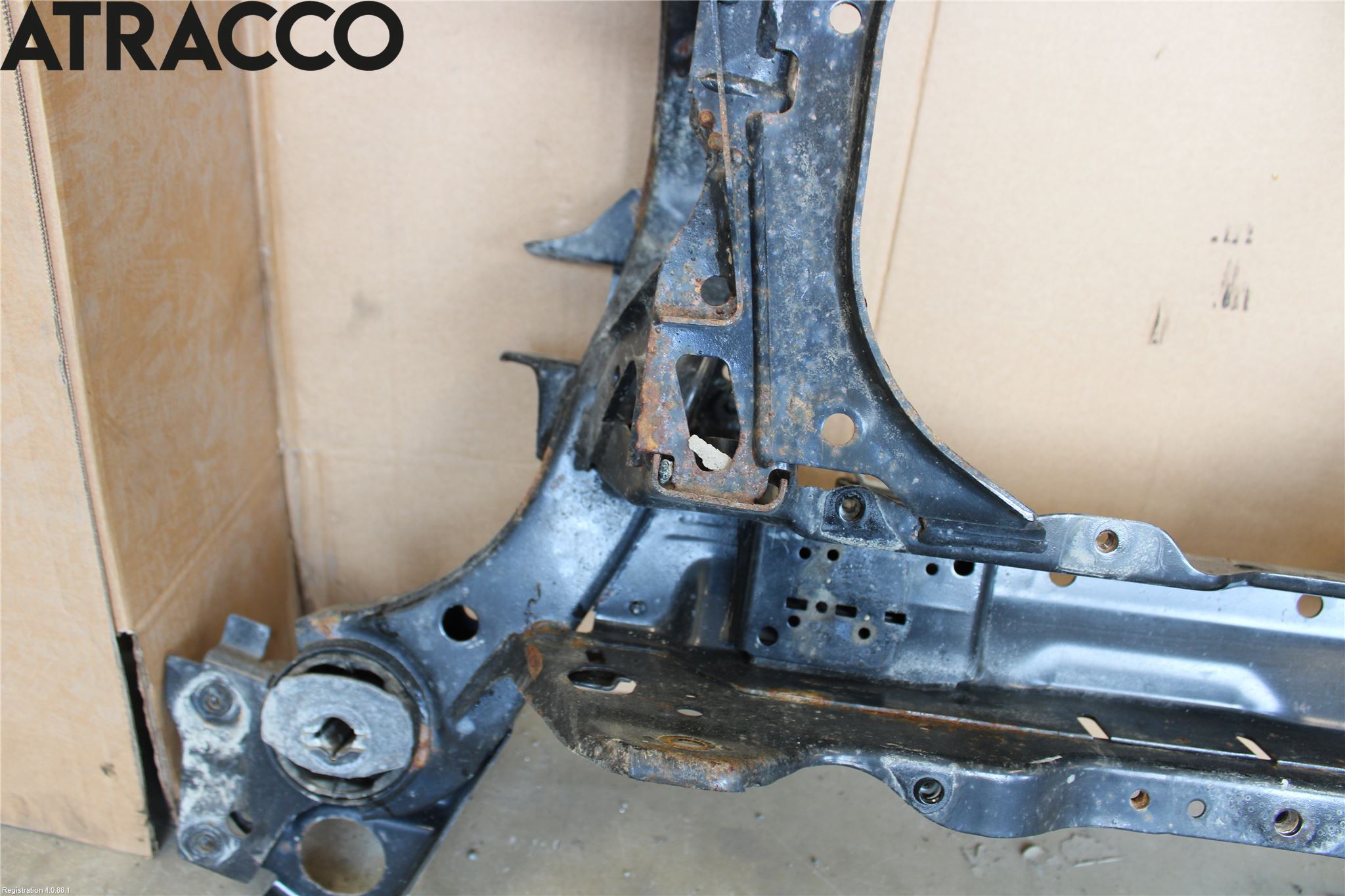 Volvo V60 19- Bakaksel Feste Travers-Ramme