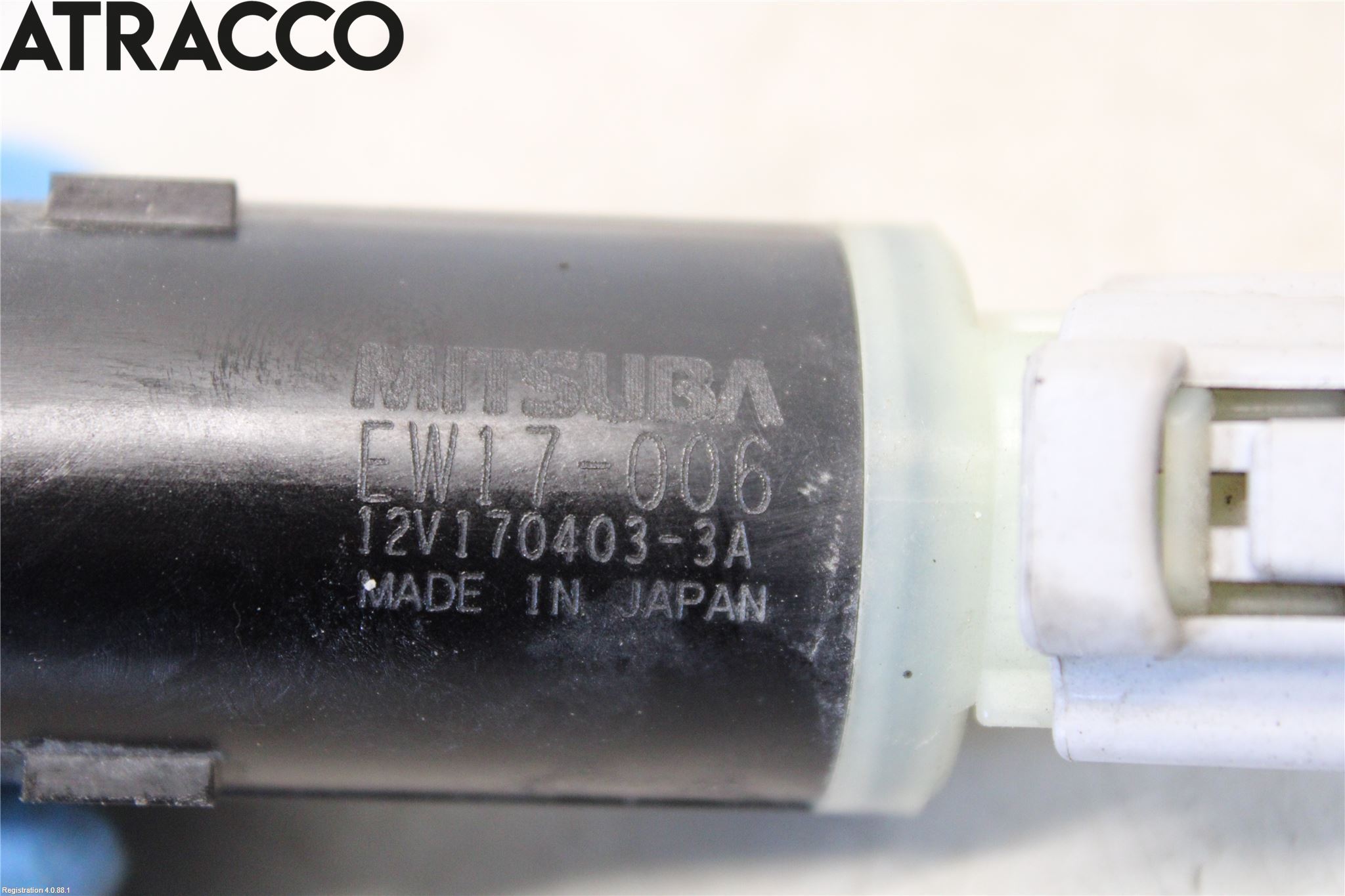 Suzuki SWIFT 17-24 Spylerpumpe Frontrute