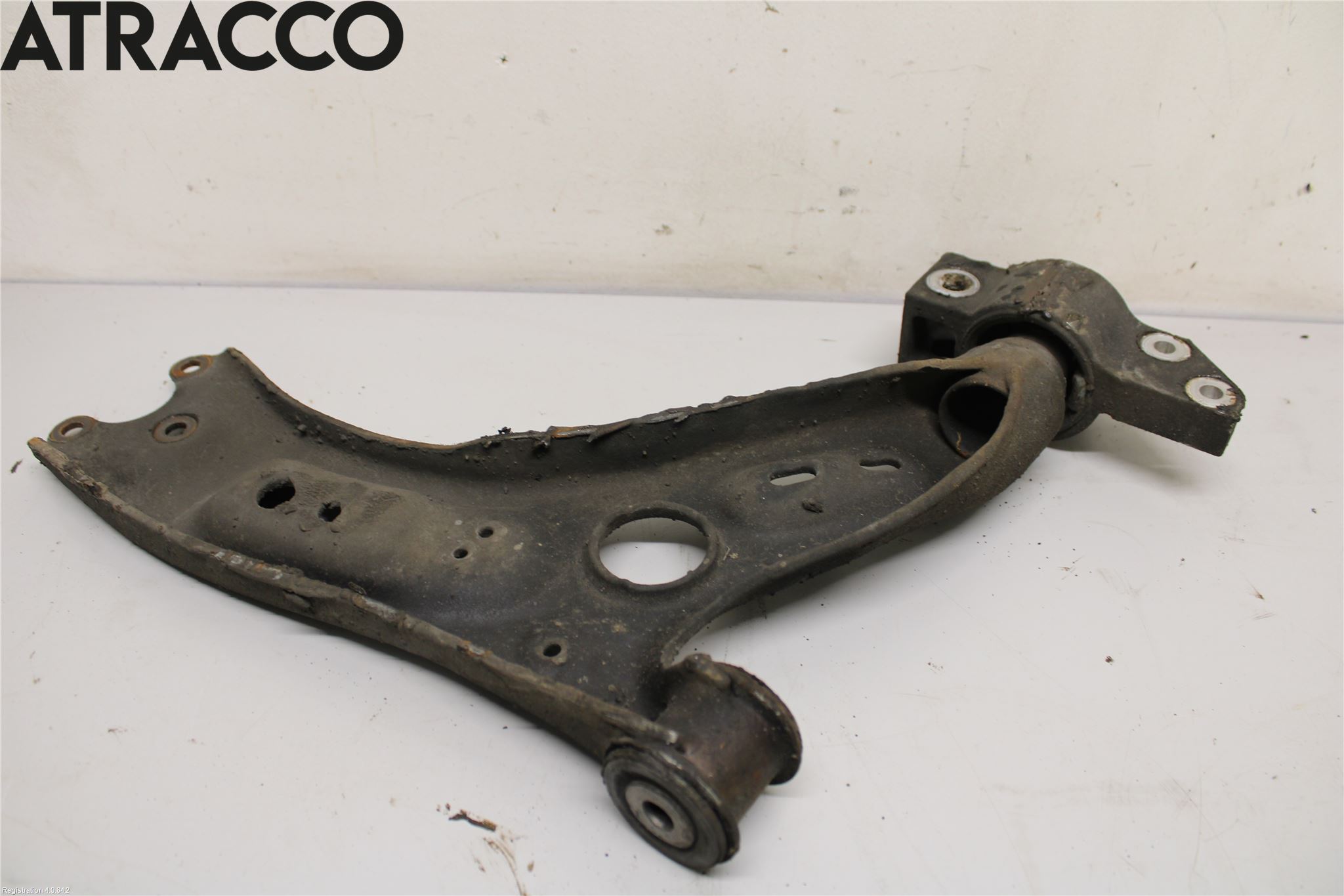 Volkswagen VW GOLF VI 09-13 Bærearm Foran Venstre Nedre