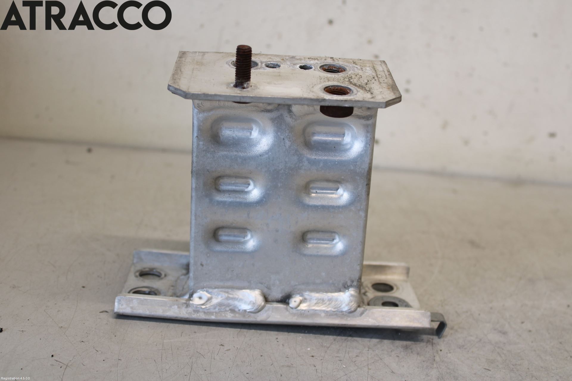 Toyota PRIUS ZVW30 09-20 Støtfanger Foran Feste