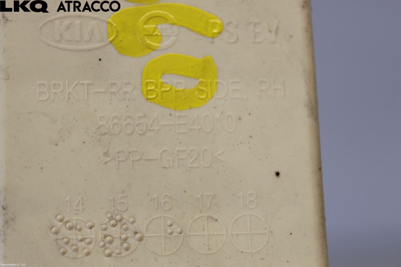 Kia SOUL 09- Støtfangerfeste Bak Høyre