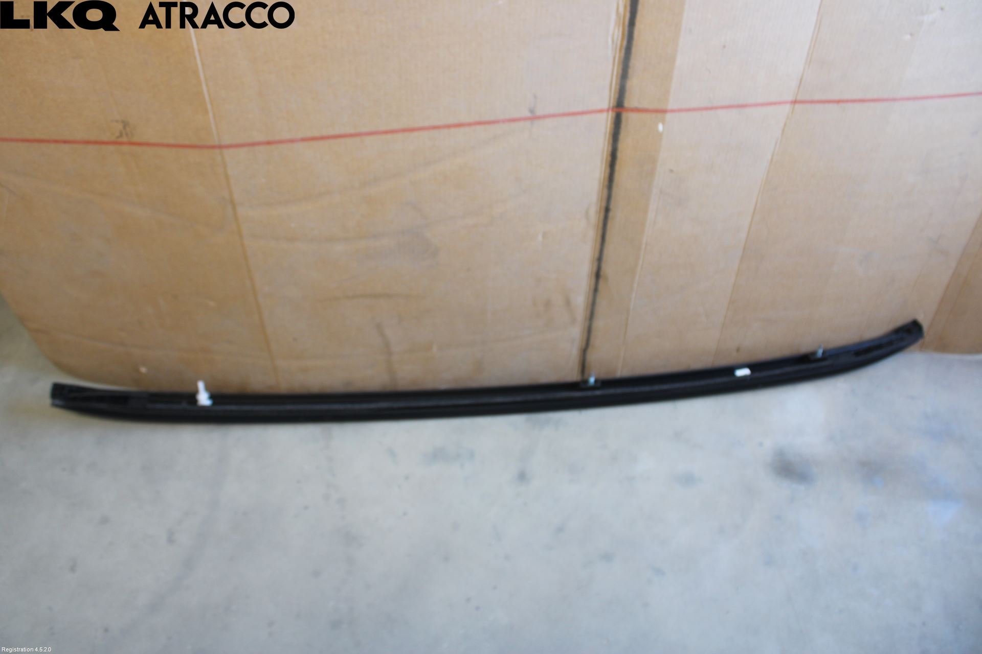 Toyota YARIS CROSS XP21 21- Takrails - Stativ