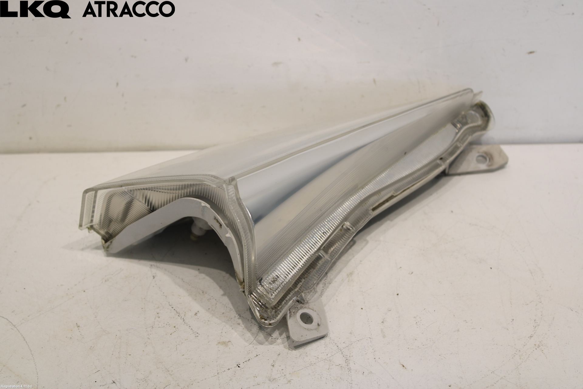 Nissan LEAF 11-17 Frontlykt Høyre