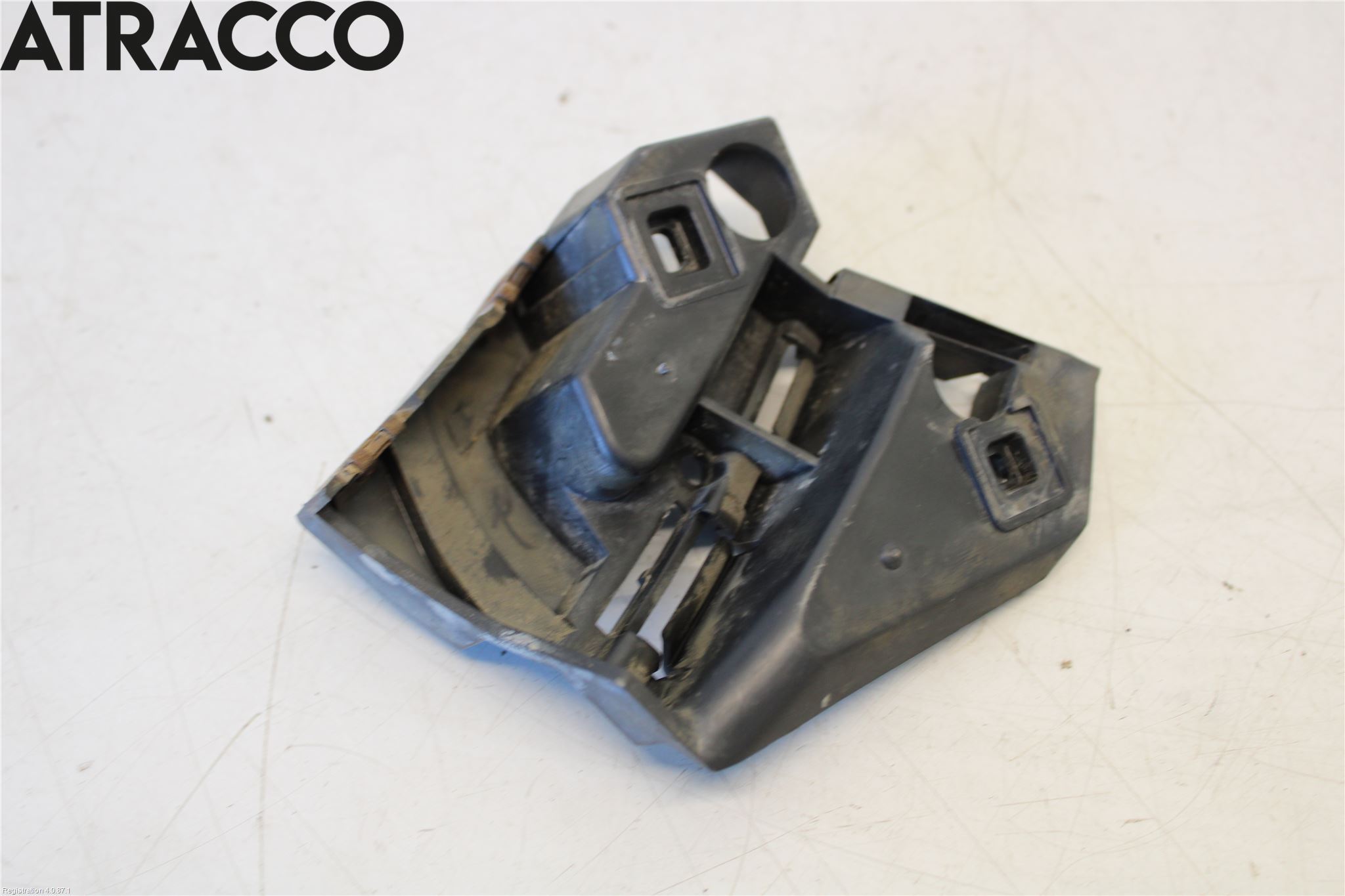 Volvo C30 07-10 Støtfanger Foran Feste