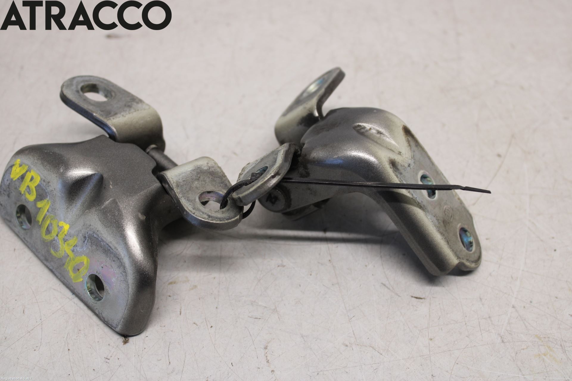 Kia SOUL 09- Dørhengsel