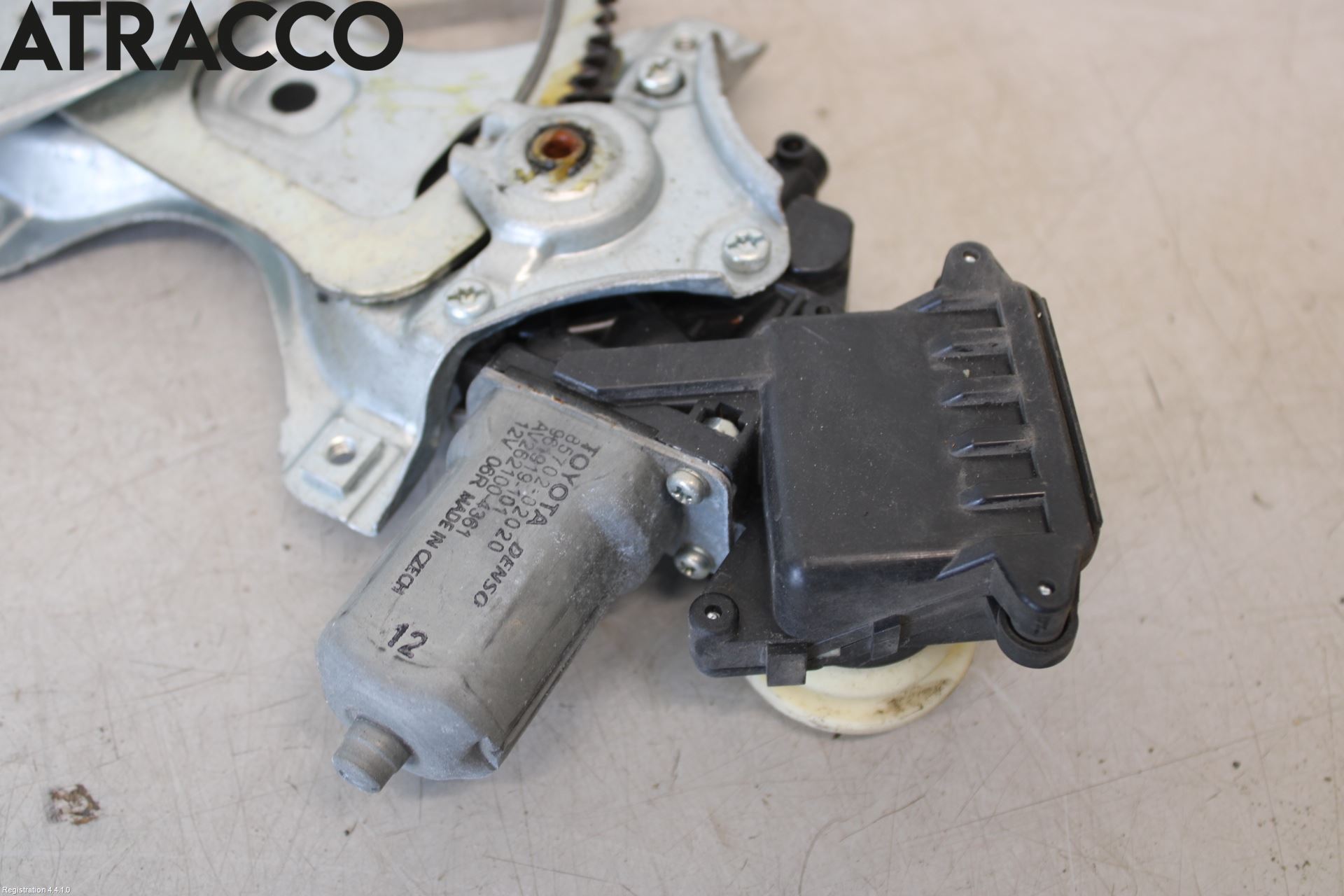 Toyota YARIS XP130 12-14 Vindusheis El Komp