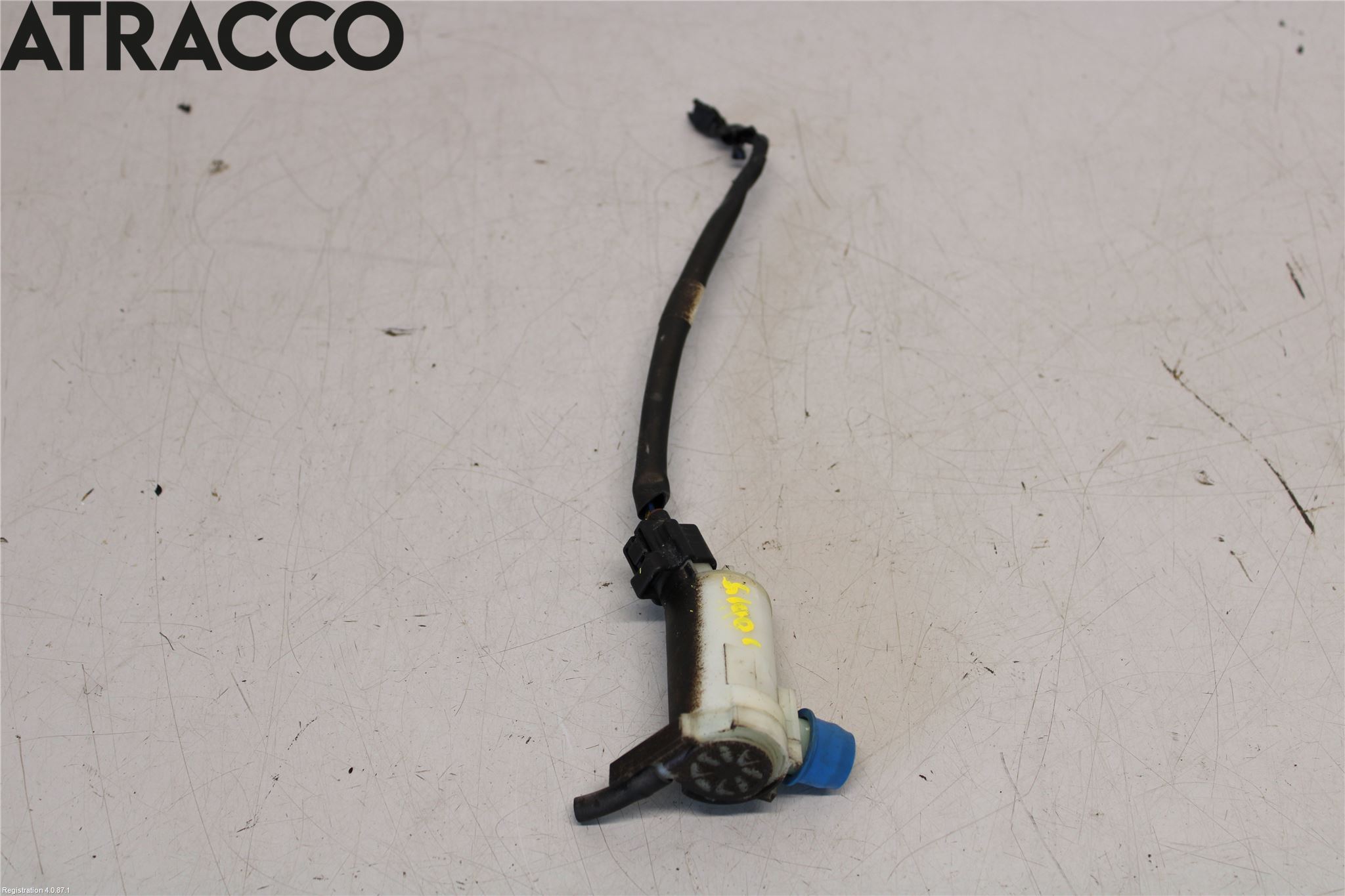 Suzuki SX4 S-CROSS 14-21 Spylerpumpe Frontrute