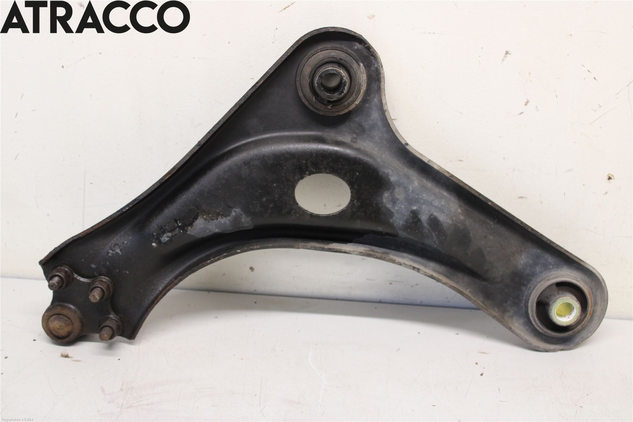 Citroen C4 CACTUS 14-20 Bærearm Foran Høyre Nedre