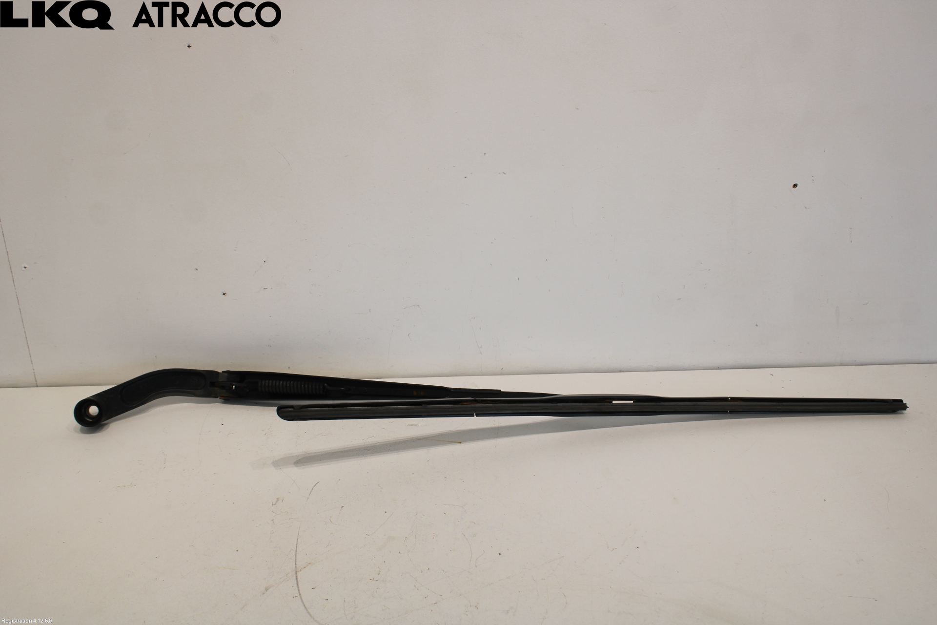 Nissan LEAF 18- Viskerarm-Armer Frontrute