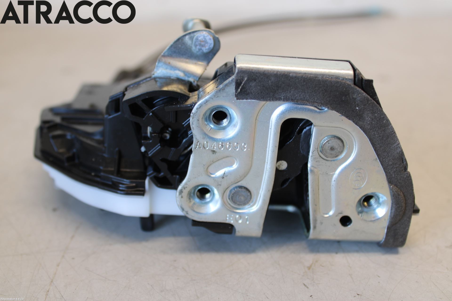 Toyota PRIUS+ ZVW40 12-20 Dørlås - Låsekasse