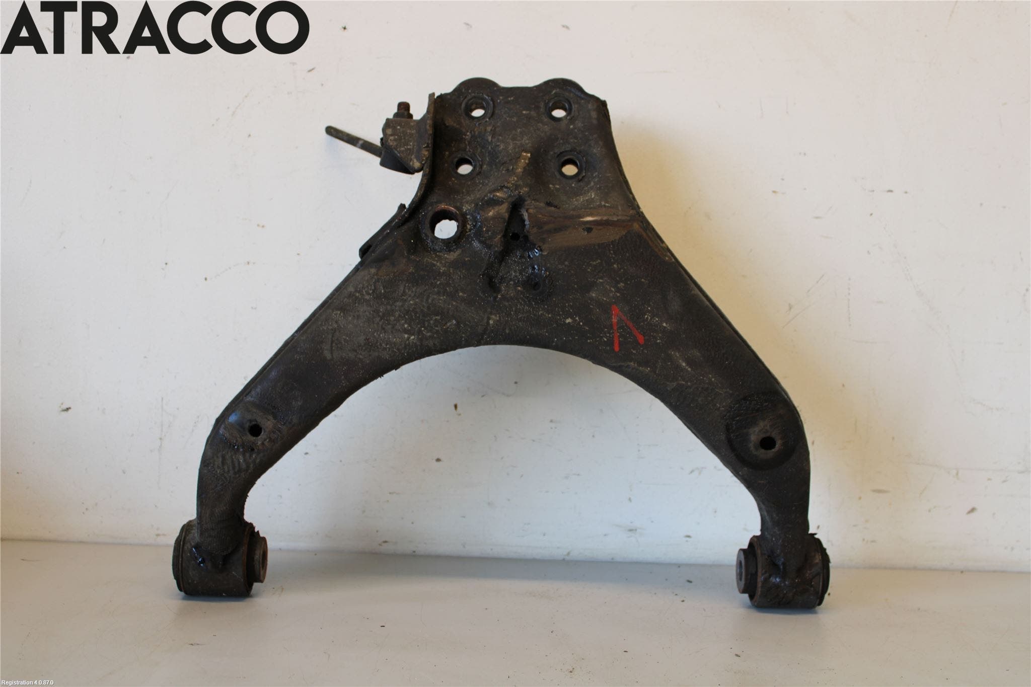 Isuzu D-MAX Bærearm Foran Venstre Nedre