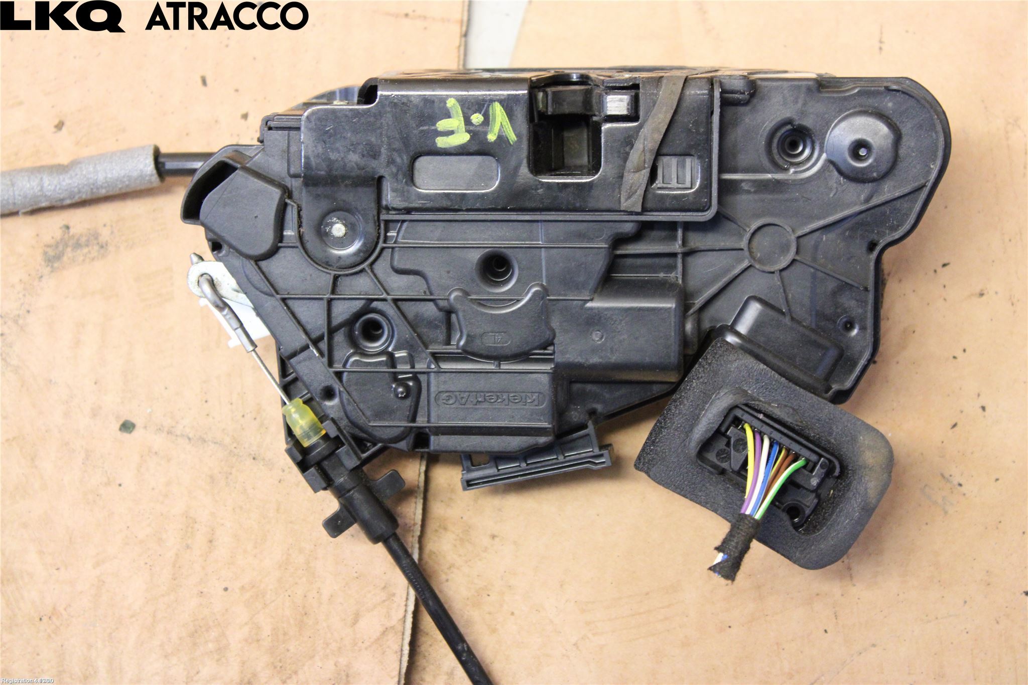 Volkswagen VW GOLF / E-GOLF VII 13-20 Dørlås - Låsekasse