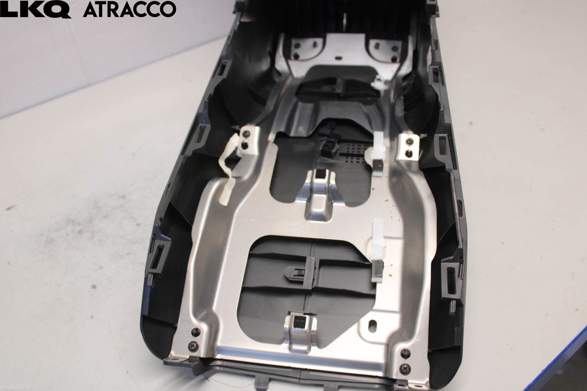 Toyota bZ4X EA10 22- Innr Øvrig