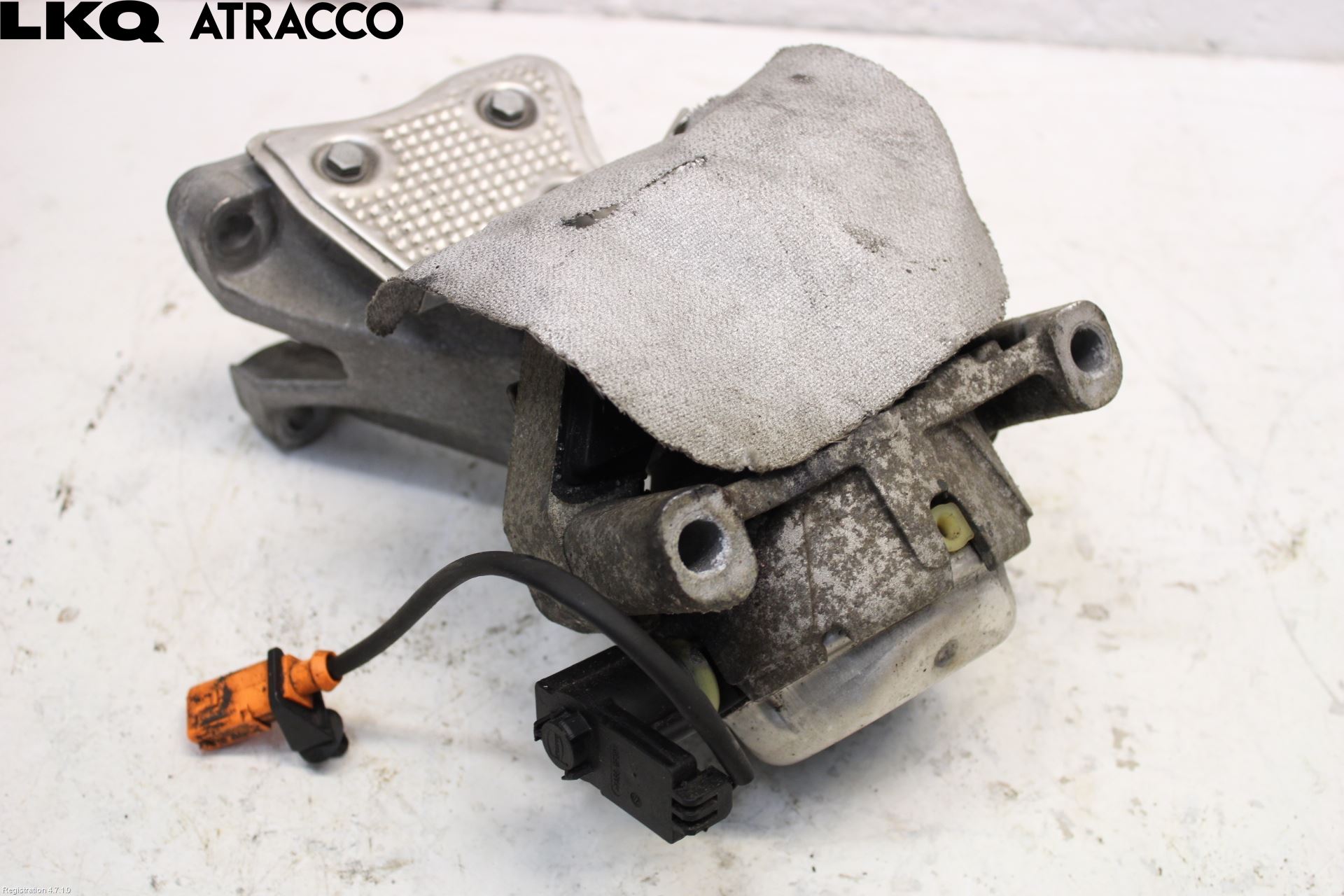 Audi A6 ALLROAD 12-18 Motor Feste Gummi