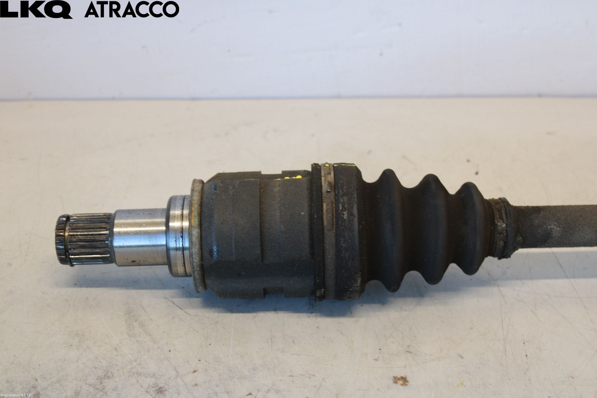 Toyota AURIS 13-19 Drivaksel Foran Kompl Venstre