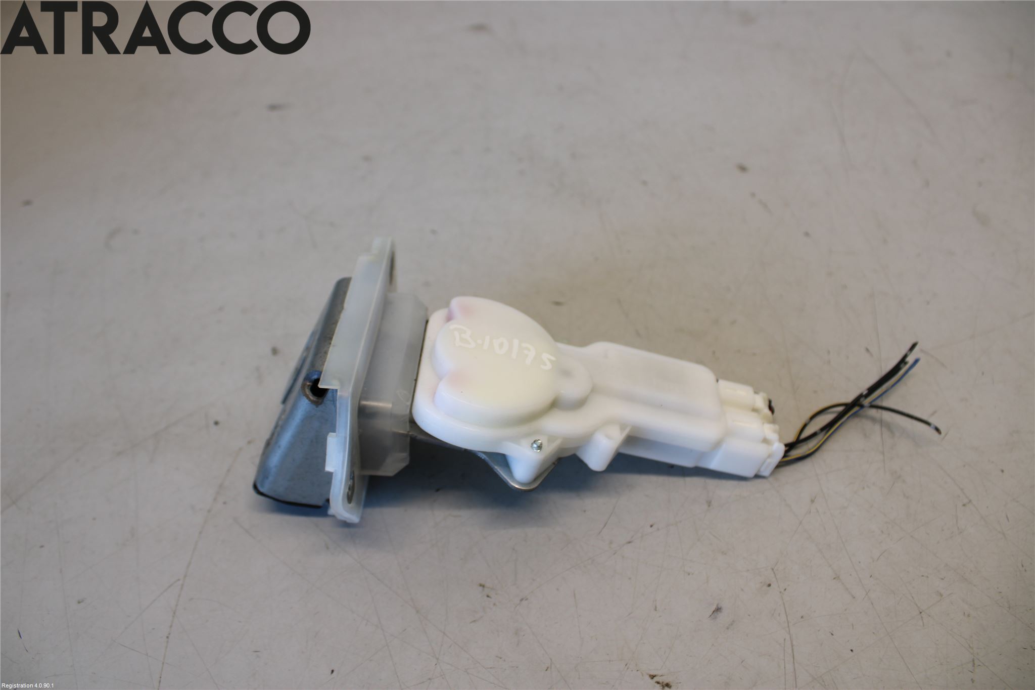 Suzuki SX4 10-13 Bakluke-Lokk Låsekasse