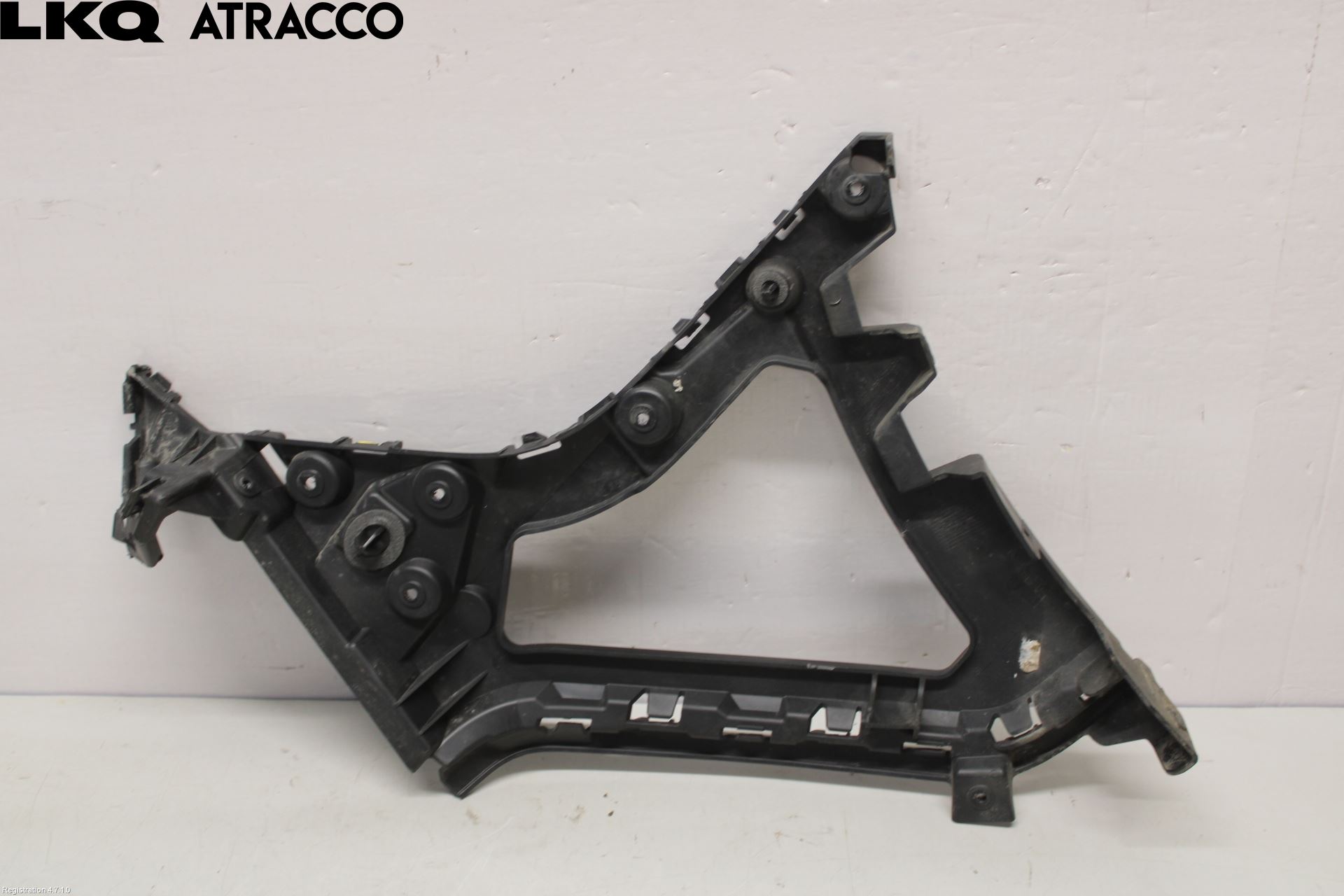 Ford TRANSIT/TOURNEO CONNECT 13-22 Støtfangerfeste Bak Venstre