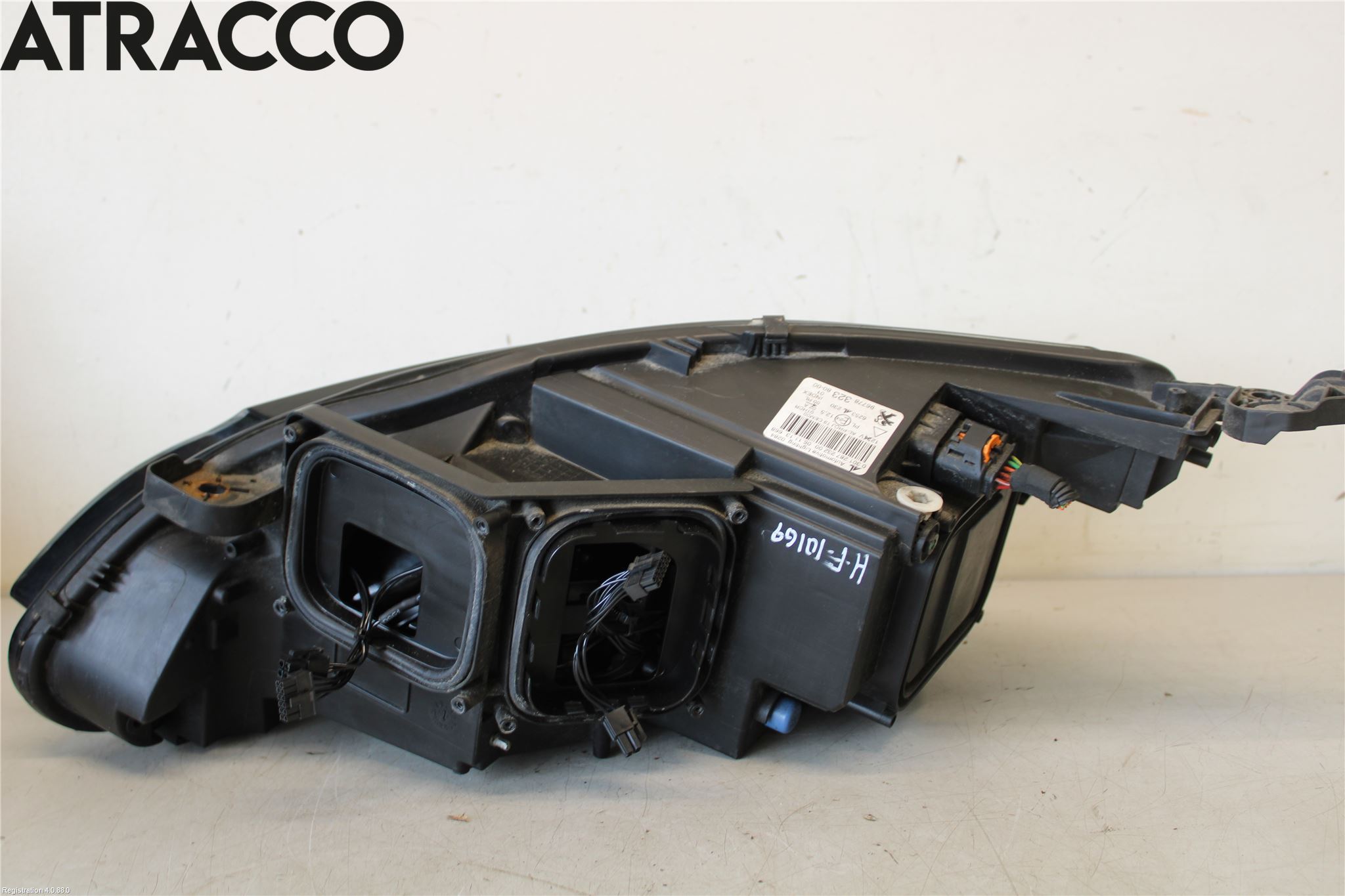 Peugeot 308 14-21 Frontlykt Høyre