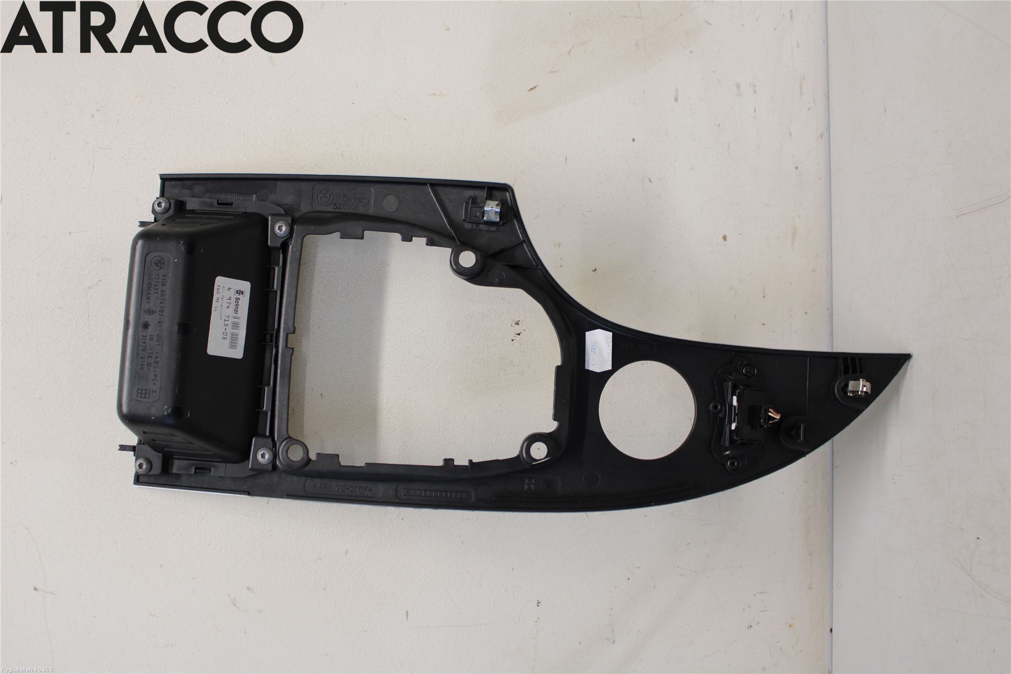 BMW 5 E60/61 Sed/Tou 02-10 Instrumentkonsoll Midt