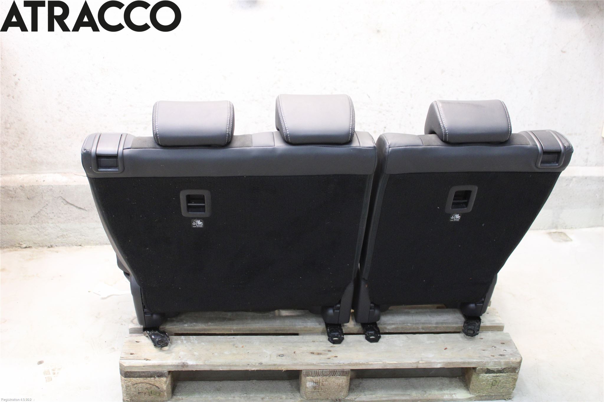 Mitsubishi OUTLANDER 13-21 Innr Sete Baksete Kompl