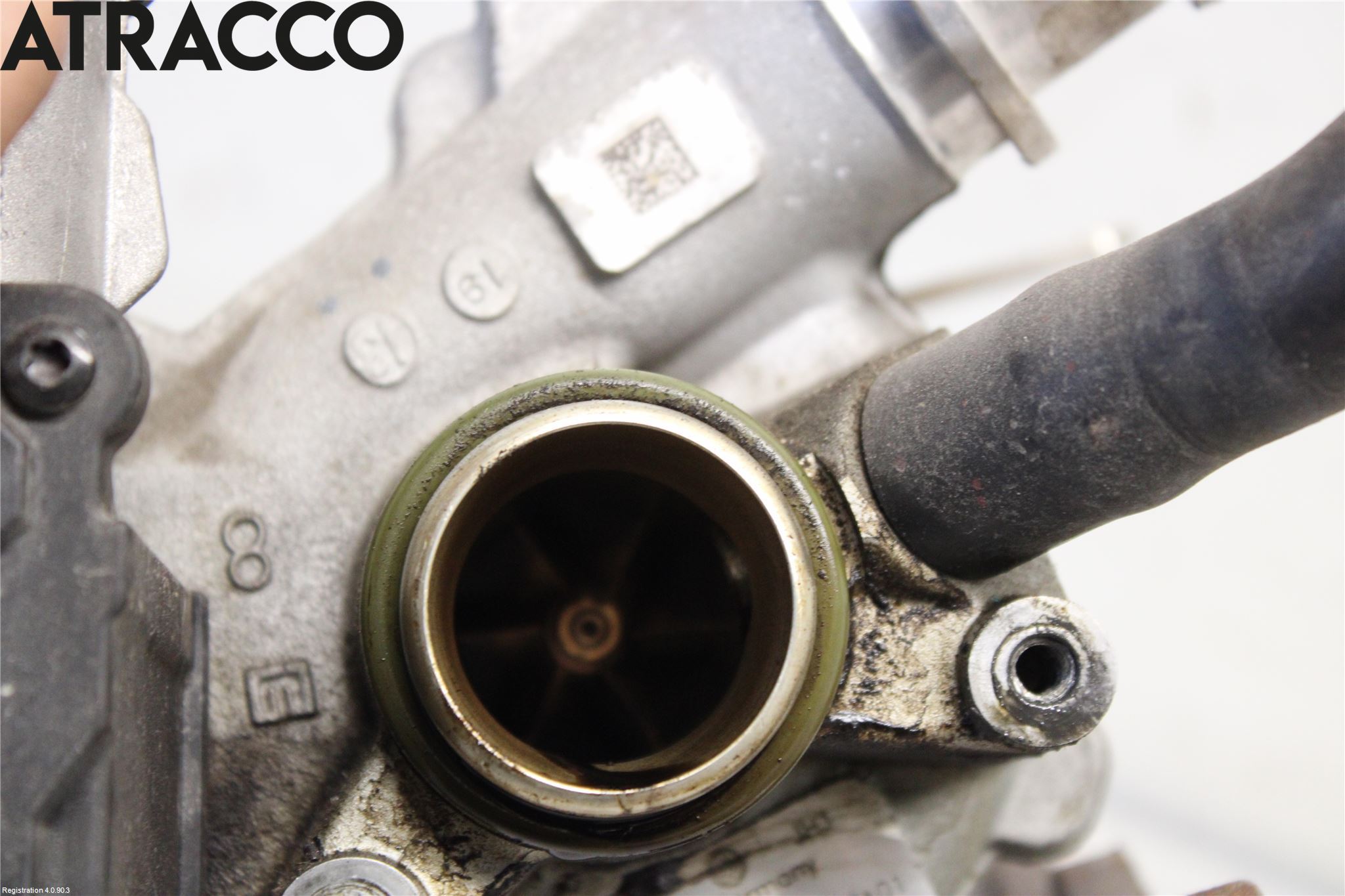 Volkswagen VW CADDY      04-10 Turboaggregat